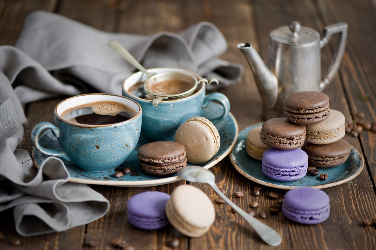 coffee_chocolate_macarons-869429.jpg!d