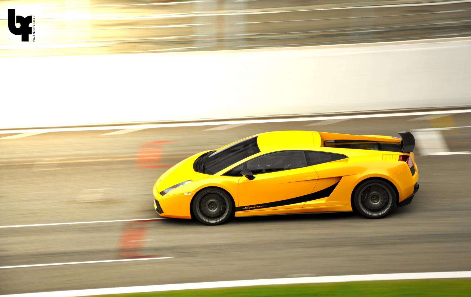 auto, vozidlo, fotografování, žlutý, Lamborghini, Lamborghini Gallardo, sportovní auto, komerční, závodění, ostrý, výkon auta, Superleggera, Gallardo, rýžování, kolo, speciální, detail, auto, horký, superauto, rychle, výhradní, auta, Wagen, fave, carphotography, automotivephotography, automobilového designu, automobilový exteriér, závodní auto, motorové vozidlo, druh dopravy, bas, výlučnost, exlcusivecars, Fransen, panningshot, lamborghinigallardosuperleggera, sports car racing