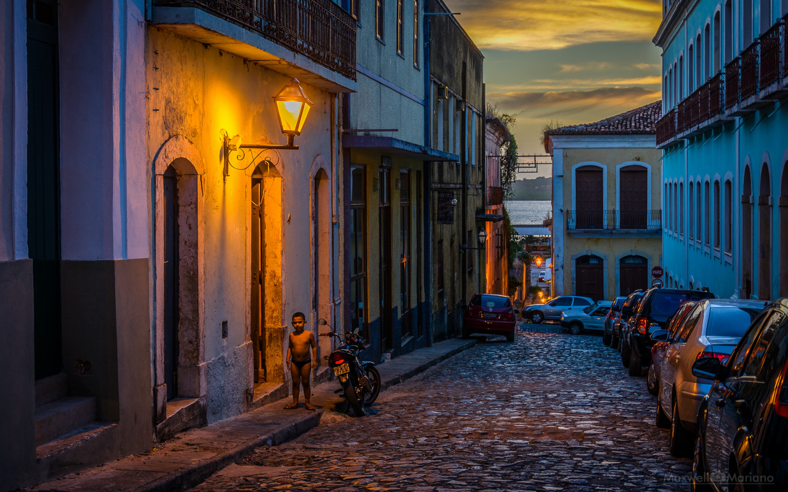 persone, finestra, tramonto, città, strada, notte, bambini, costruzione, cielo, strada, casa, blu, sera, cittadina, Nikon, Brasile, Brasil, infrastruttura, rua, vicolo, elitegalleryaoi, streetphotography, D7100, inspiringcreativeminds, bestcapturesaoi, candidstreetphotography, Pessoa, pordosol, nikond7100, facciata, noite, area urbana, Quartiere, Noturna, maranh o, s olu s, nordestebrasileiro, abitazione, Moradia, casaroes, centrohist ricos olu s, nightphoto, crianças