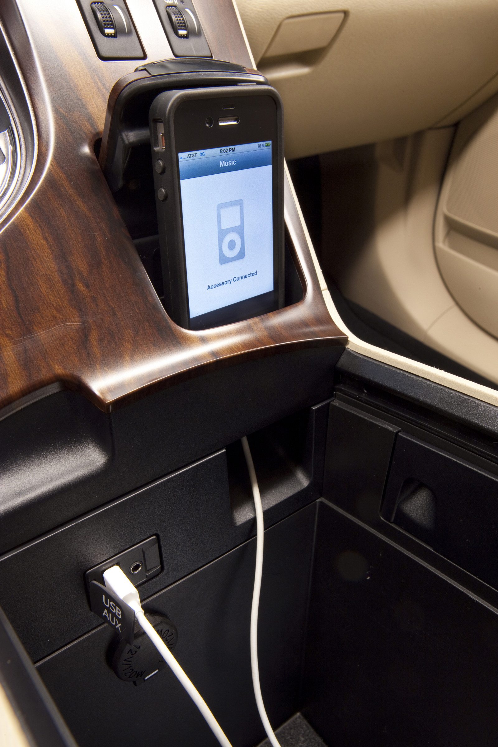 auto, BMW, vozidlo, Toyota, 2013, volant, limuzína, netcarshow, netcar, obrázky vozidel, photo auto, kolo, Venza, pozemní vozidla, automobilový exteriér, automobil make, luxusní vůz, výkonné auto, sportovní užitkové vozidlo, řízení part