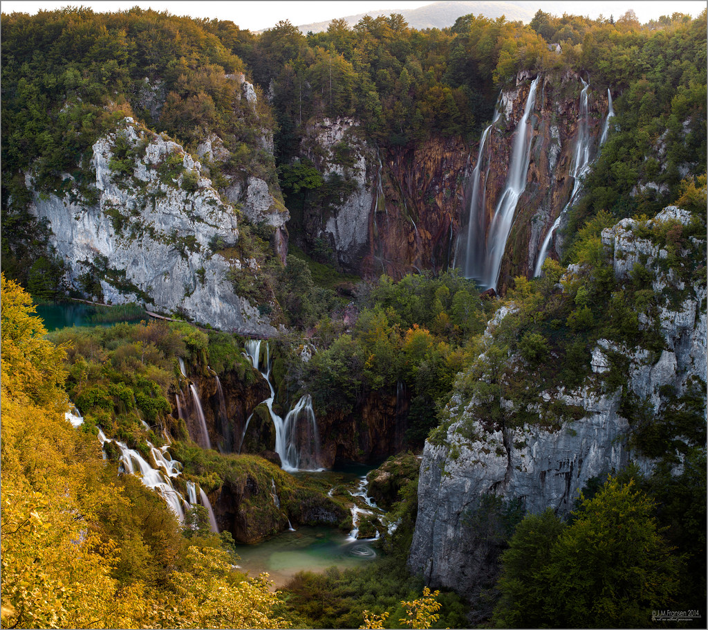 paesaggio, cascata, acqua, natura, fiume, Canone, Parco Nazionale, Croazia, riserva naturale, albero, autunno, foglia, alveo, CarlZeiss, vegetazione, scivolo, Wasserfall, corpo d'acqua, giochi d'acqua, Parco statale, scarpata, Arroyo, plitvice, risorse idriche, plitvicka, Jezera, Jero
