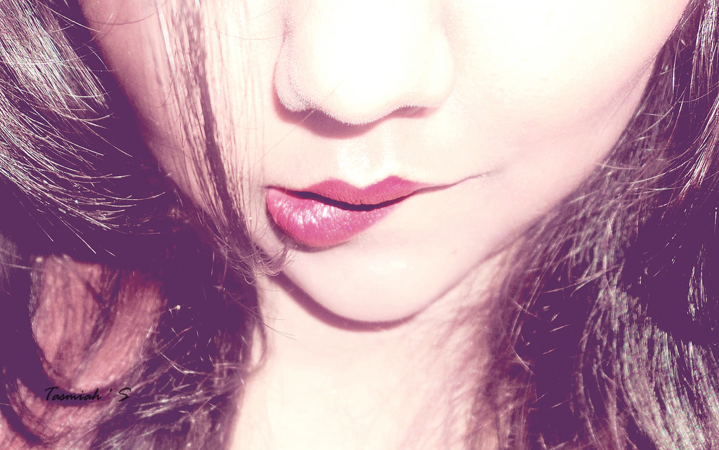 hvid, sort, model, portræt, langt hår, elsker, rød, lilla, sort hår, læber, hår, Sony, mund, næse, lyserød, hud, nuancer, pige, skønhed, smil, piger, selfie, læbe, hals, girlportrait, falme, kind, hage, brunt hår, menneskehår farve, hår farve, øjenbryn, tæt på, øjenvipper, facelessportrait, kæbe, bid, sonydsc, W310, pinkpictures, pinkportraits, tasmiahsphotostream