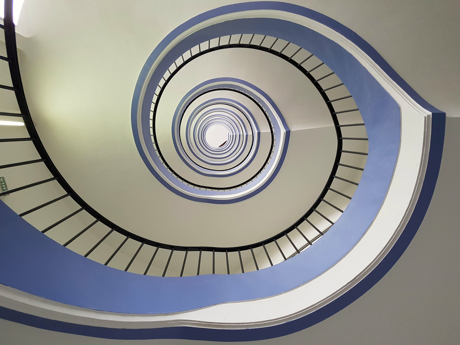 architektura, spirála, symetrie, Samsung, kruh, čáry, schody, úhel, S7, UMĚNÍ, předení, čára, strop, křivky, kolem, denní osvětlení, claude, rond, Escaliers, Cercle, Lille, hccity, Hopital, Wenteltrap, Architex, Chytlavý, Huriez, Chru, product design