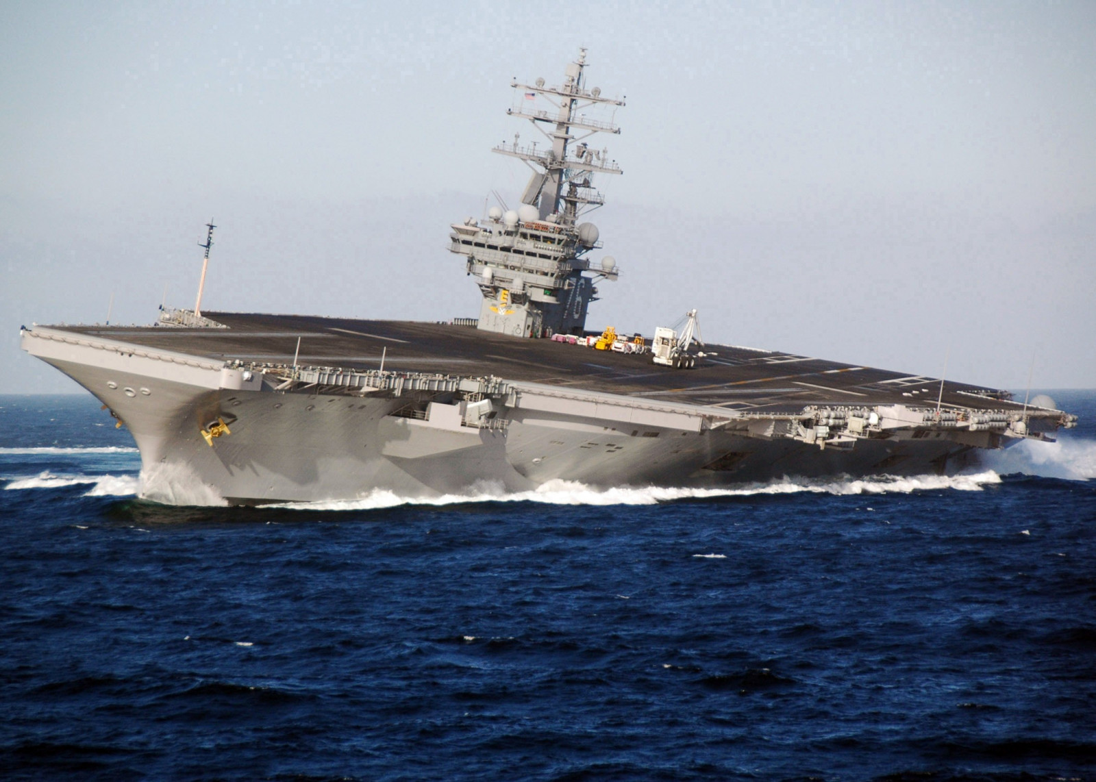 ship, vehicle, military, drift, Battleship, aircraft carrier, warship, Destroyer, Battlecruiser, amphibious transport dock, Amphibious Assault Ship, watercraft, frigate, naval ship, guided missile destroyer, dock landing ship, light cruiser, heavy cruiser, supercarrier, missile boat, submarine chaser, light aircraft carrier, torpedo boat, motor torpedo boat, fast attack craft, patrol boat
