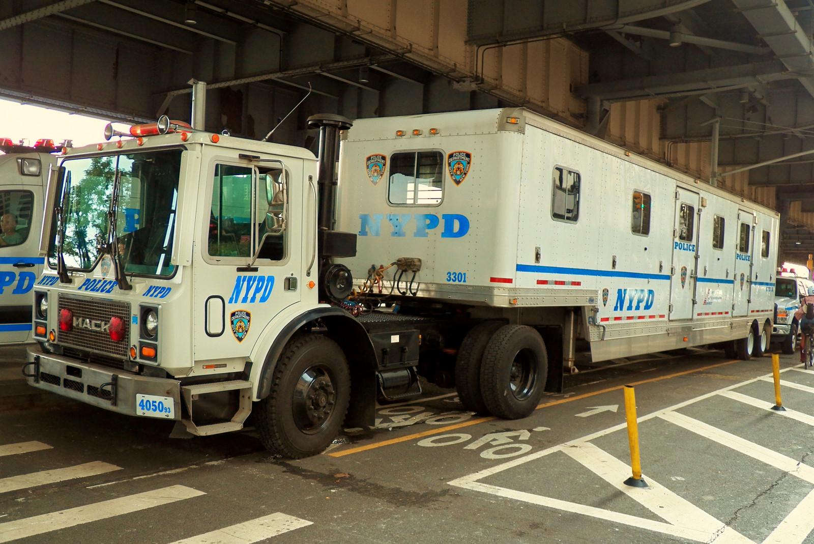nyc, New York City, kůň, nákladní auto, Manhattan, policie, NYPD, přívěs, gumák, Montážní jednotka