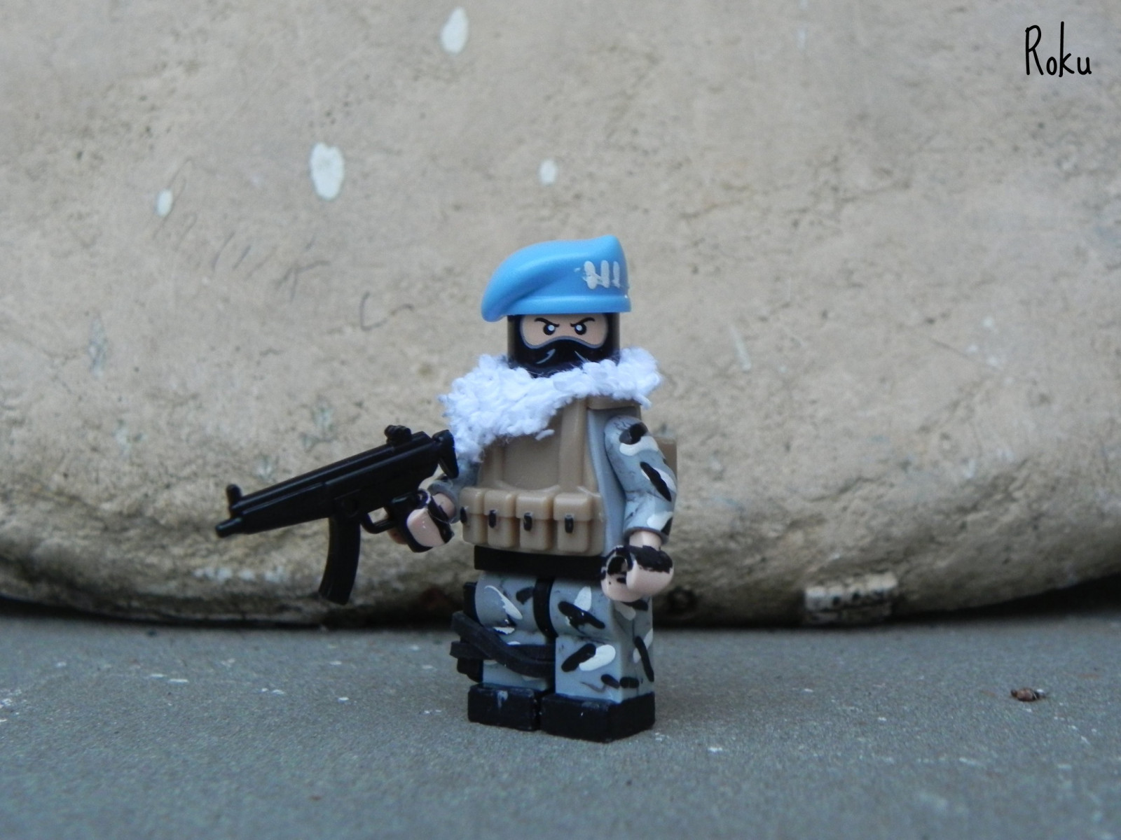 handsker, LEGO, pizza, moderne, militær, Legetøj, Slagmark, hær, vest, Barrel, æble, maling, 3, camo, BrickArms, krigsførelse, brickforge, Roku, minifigcat, PMC, MP5, MP5K