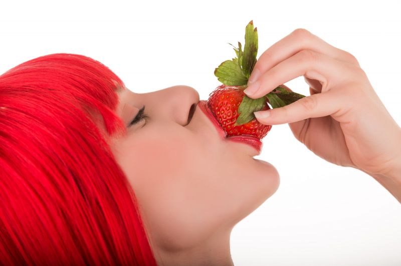 Lebensmittel, Frau, Modell-, rot, Erdbeeren, Haar Lebensmittel, Frau, Modell-, rot, Erdbeeren, Haar