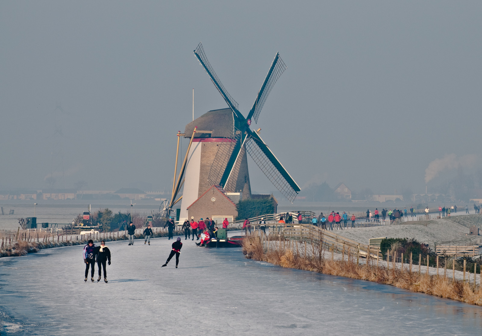 loď, moře, voda, budova, nebe, stín, zima, kouř, led, most, vítr, Nizozemí, větrný mlýn, mlýn, bruslení, thehague, zuidholland, zimní říše divů, Molen, bruslení, ferdi, ferdisworld, onephotoweeklycontest, 10.januára2009, Cyclingwithbalou, fixed link