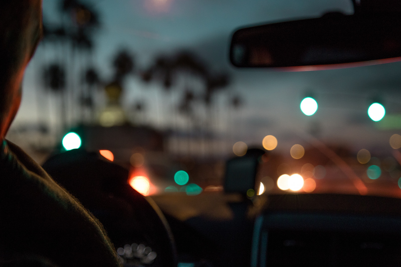 Auto, Nacht-, Licht, Betrachtung, Dunkelheit, Beleuchtung, Fahrzeug, Automobil-Design, Himmel, Technologie, Fahren, Automobilbeleuchtung, Mitternacht, Abend, Glas