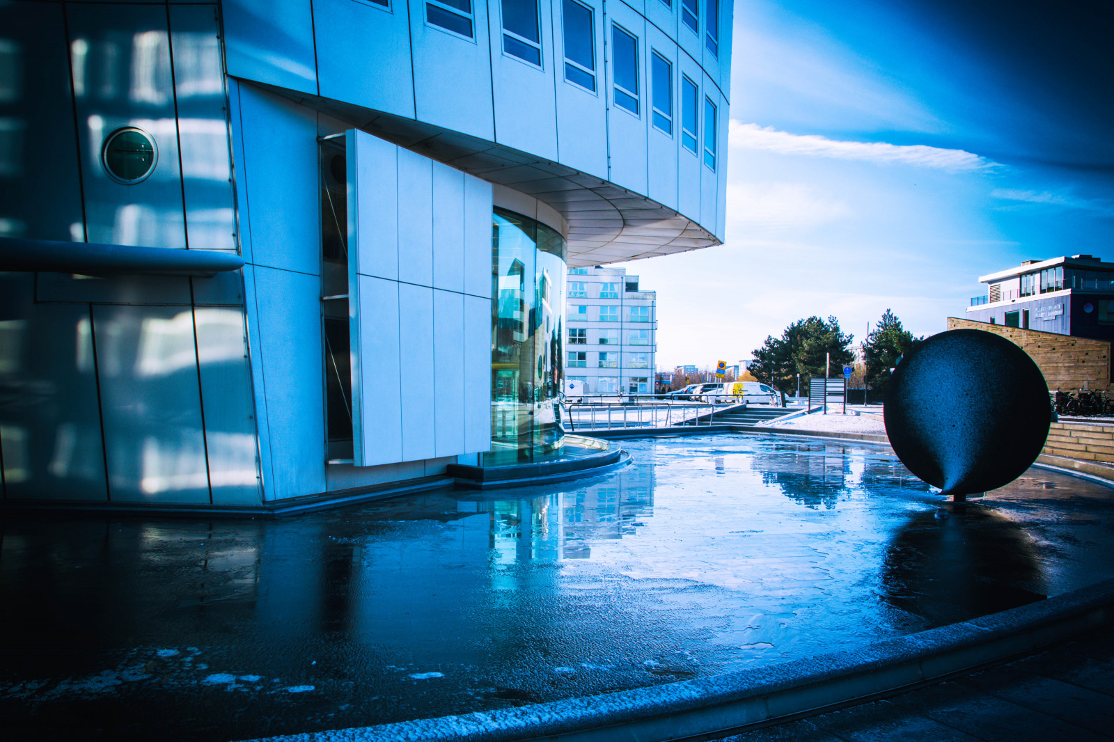 panoráma města, noc, architektura, voda, budova, odraz, nebe, sníh, zima, modrý, led, plavecký bazén, Švédsko, Sverige, Malm, světlo, barva, počasí, venkovní, sk nel n, se, Turning Torso, spegling, nebe, ankarparken, urban area