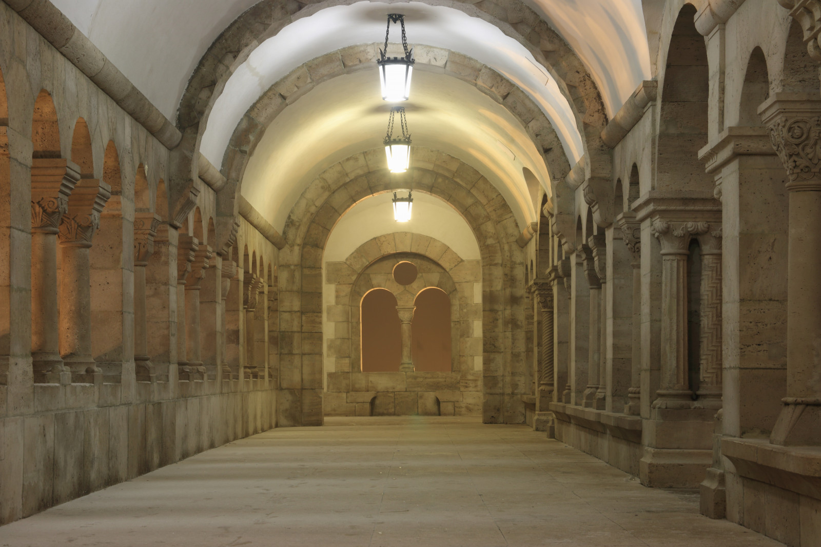 365project, 70d, Budapest, Kánon, město, Maďarsko, městský, zima, fishermansbastion, architektura, epiteszet, uNESCO, venkovní, budova, prázdný, oblouk, architektur, prohlížení památek, varosnezes, budaivar, Halaszbastya, 250v10f, 500v20f