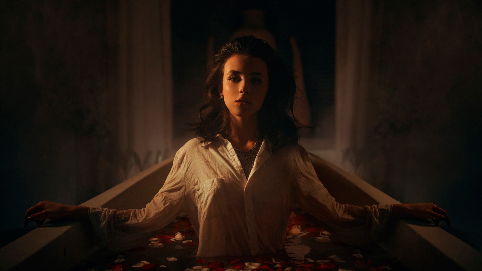 ženy, model, noc, móda, Ivan Gorokhov, tma, Snímek obrazovky, 2000x1125 px, hudební divadlo, performance