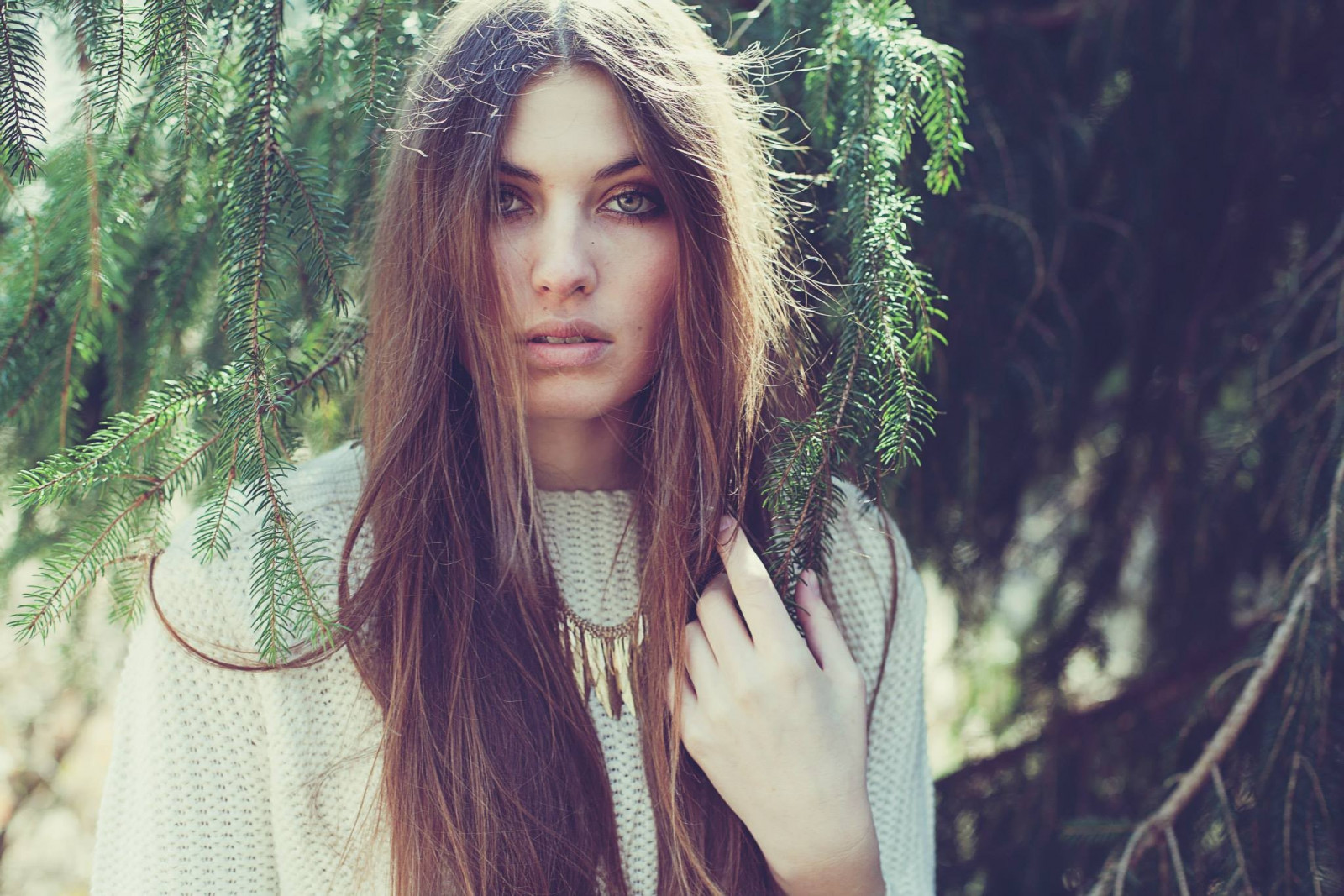 tvář, slunečnímu záření, les, ženy venku, ženy, model, portrét, dlouhé vlasy, fotografování, zelená, móda, vlasy, Osoba, kůže, barva, strom, dívka, krása, oko, dáma, fotografie, účes, portrétní fotografie, focení, hnědé vlasy