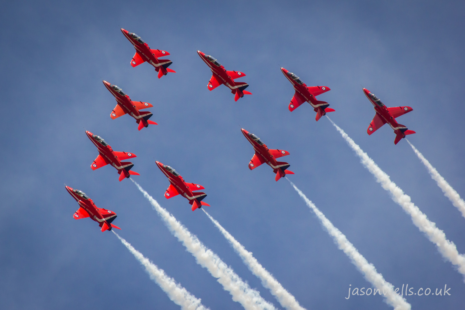 modrý, Červené, Anglie, nebe, bílý, barva, letadlo, Kánon, letoun, fotografování, eos, rebel, letící, pobřeží, barvy, motorová nafta, Spojené království, jestřáb, letadlo, letectví, válečný, kouř, Let, proud, letoun, Formace, Airshow, BAE, 70300 mm, barevný, southport, redarrows, raf, jasonwells, Sefton, colouredsmoke, royalairforce, displayteam, aerobaticteam, T1a, 550D, fastjet, aerobaticdisplayteam, hawkt1a, southportairshow, baehawkt1a, wellsie82, wwwjasonwellscouk, jasonwellscouk, southportairshow2013