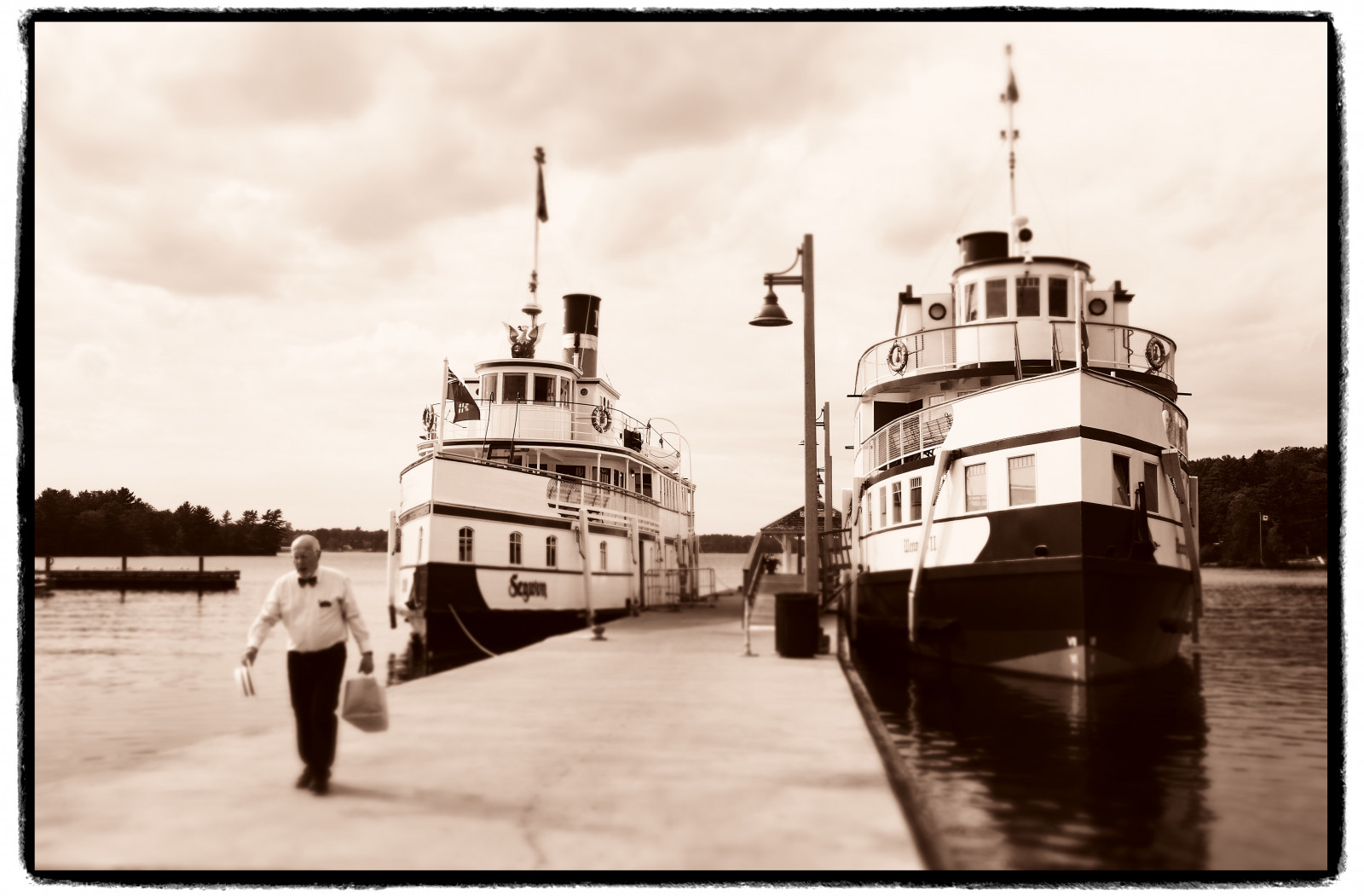 water transportation, loď, plavidlo, Černý a bílý, vozidlo, trajekt, motorová loď, nebe, loď, osobní loď