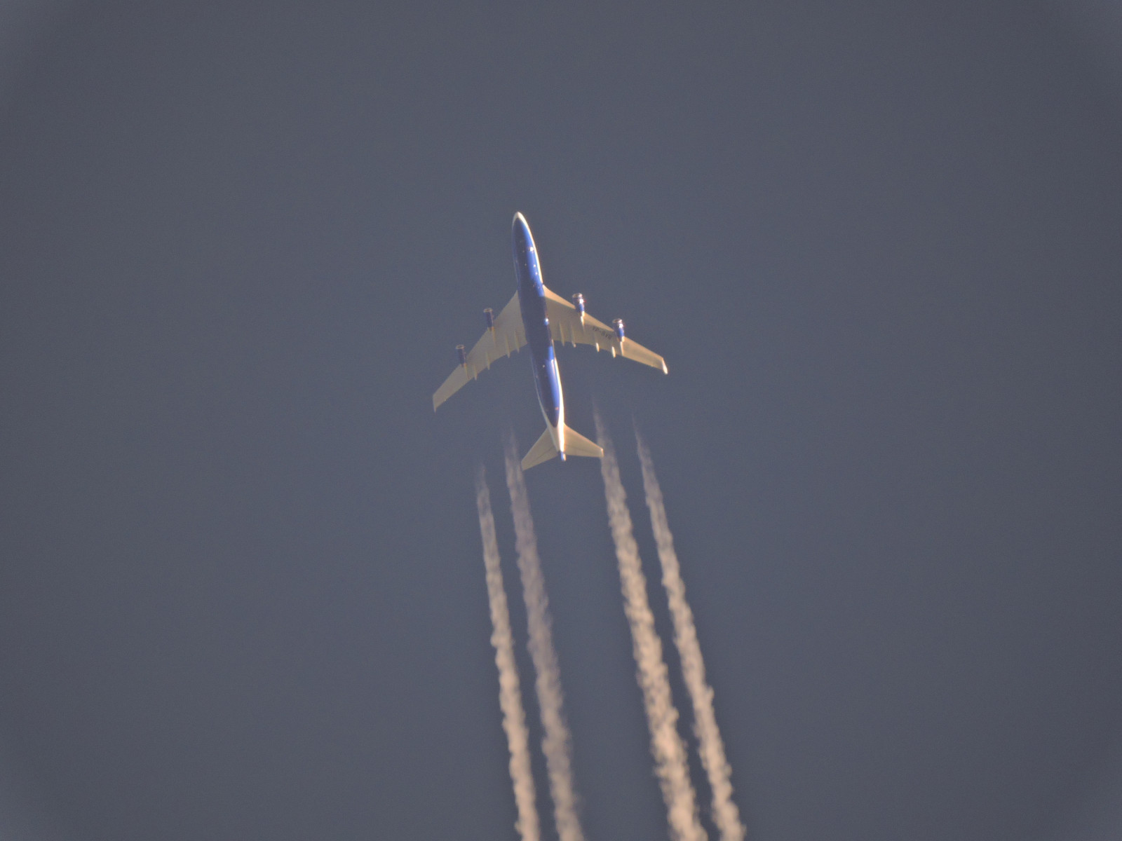 Wallpaper : sky, airplane, blue, flying, wind, machine, Flight, aereo