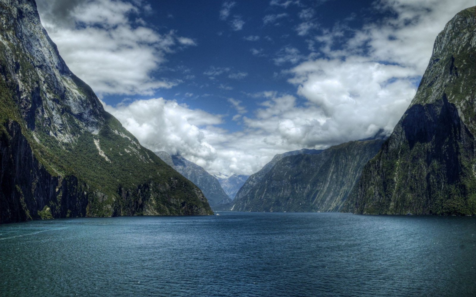 krajina, jezero, voda, Příroda, odraz, národní park, fjord, údolí, Alpy, mrak, hora, vysočina, 2560x1600 px, ledovec, jezero, atmosférický jev, horských reliéf, landform, geografický rys, tělo z vody, pohoří, ledová landform
