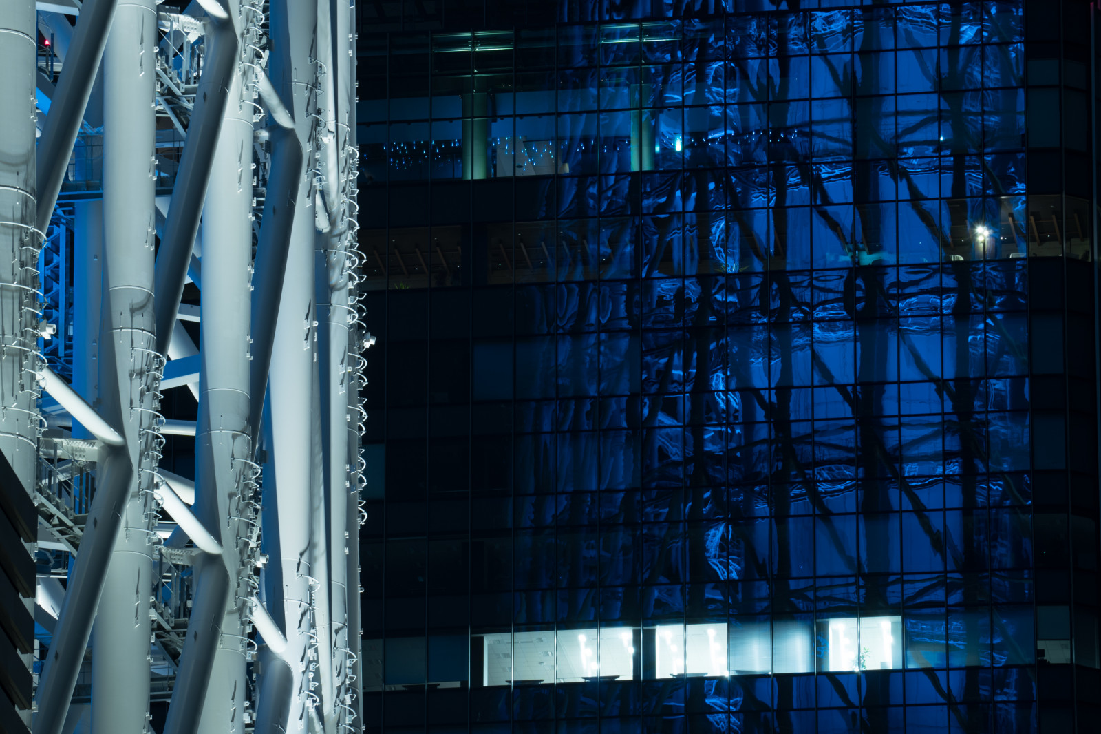 Japonsko, noc, architektura, odraz, mrakodrap, modrý, věž, Sony, Vzhled interiéru, metropole, Tokio, jp, Skytree, světlo, barva, osvětlené, osvětlení, CC, design, čára, iki, mezník, Tokyo Sky Tree, a6300, 6300, CreativeCommons, fasáda, průmysl, urban area, turistická atrakce