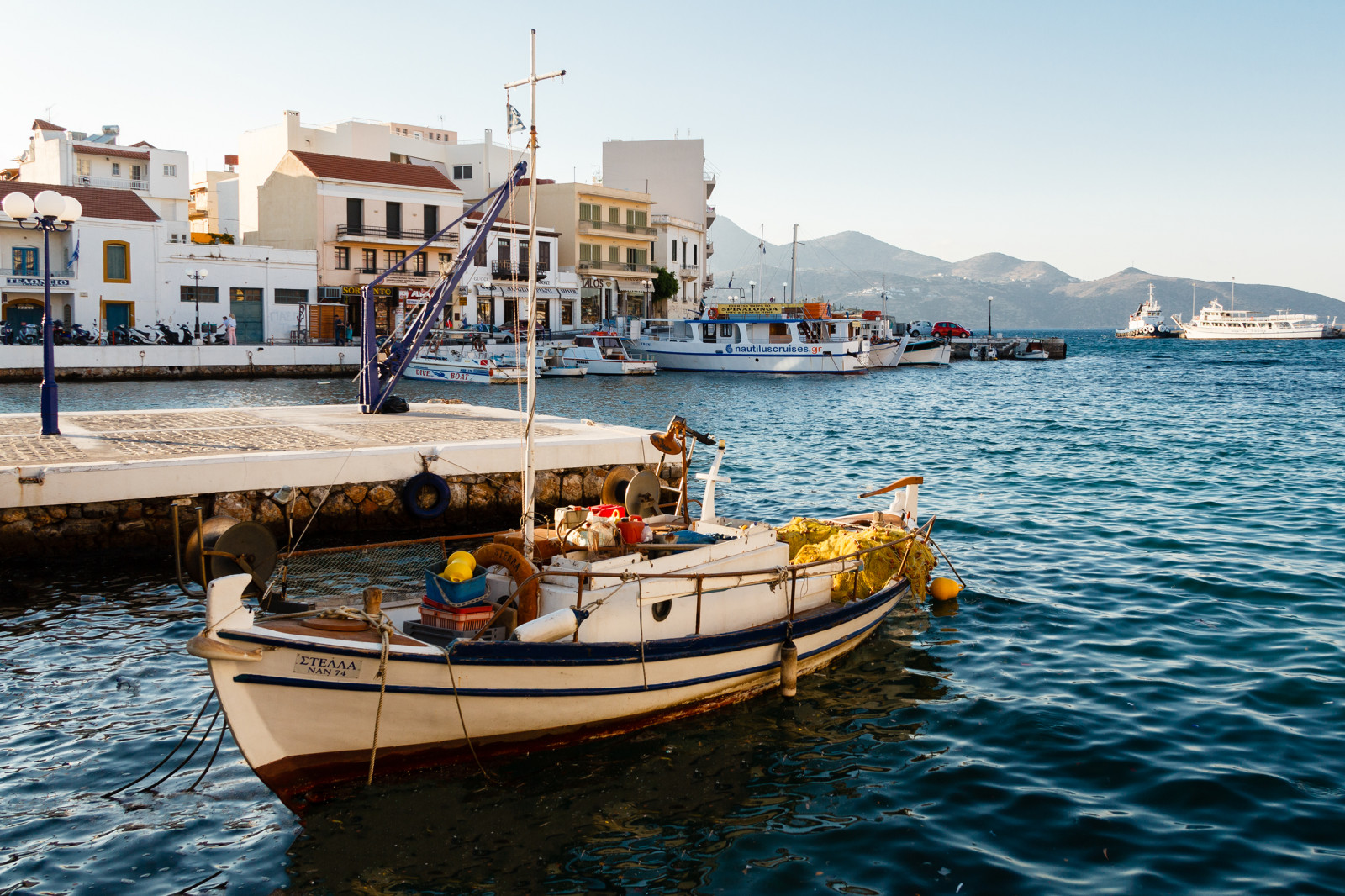 krajina, hory, loď, loď, moře, záliv, vozidlo, pobřeží, přístav, Řecko, ostrov, letní, dok, jachta, dovolená, Kréta, Marina, 2012, přístav, plavidlo, lodičky, flickrtravelaward, rybářské plavidlo, Středozemní moře, agnikolaos, agiosnikolaos, europastatue