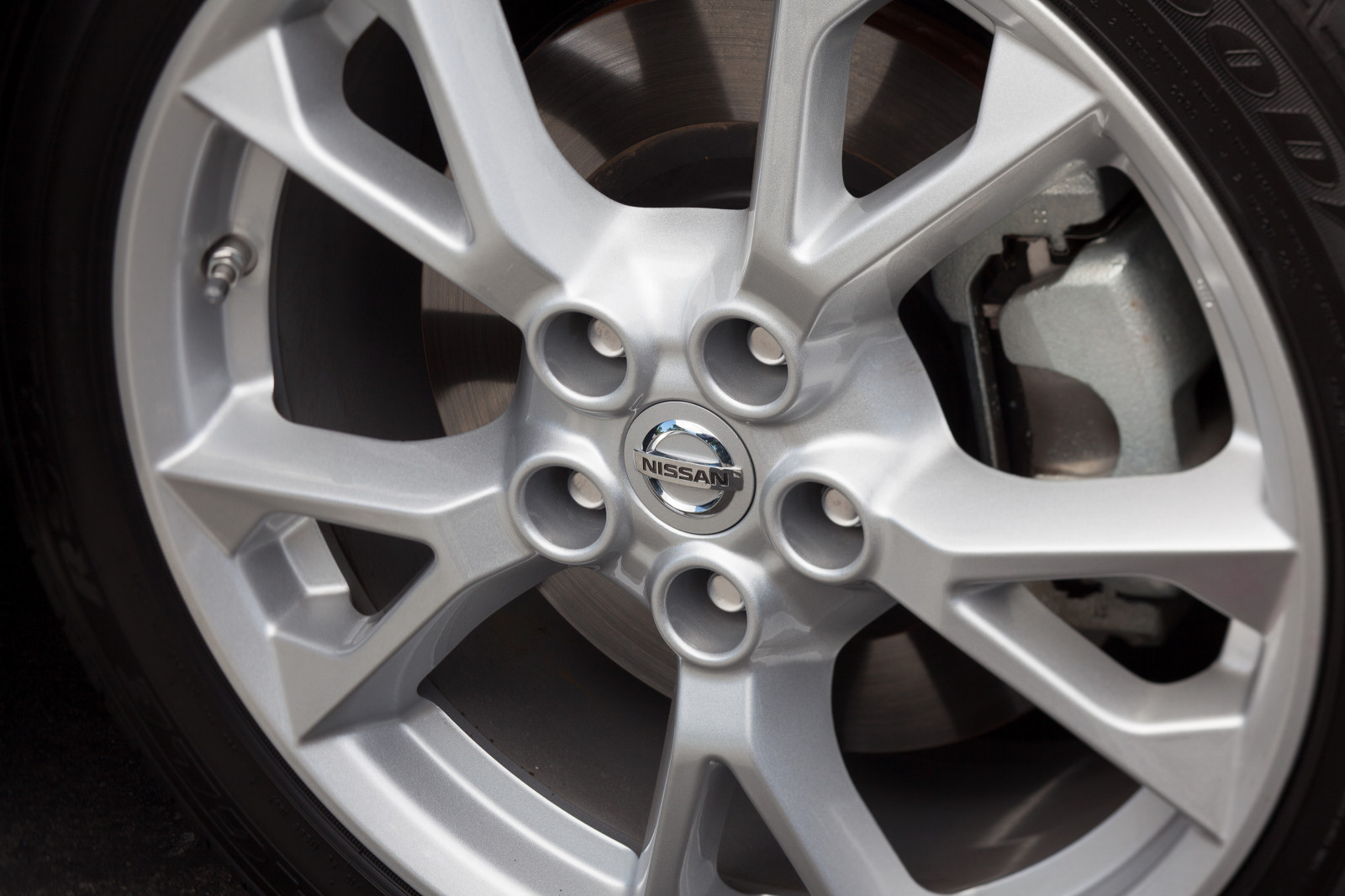 auto, vozidlo, Nissan, 2015, limuzína, netcarshow, netcar, obrázky vozidel, photo auto, kolo, Maxima, okraj, pozemní vozidla, automobilový exteriér, automobil make, luxusní vůz, rodinný vůz, kompaktní vůz, výkonné auto, městské auto, sportovní užitkové vozidlo, mluvil, kola z lehkých slitin, vozy Volvo