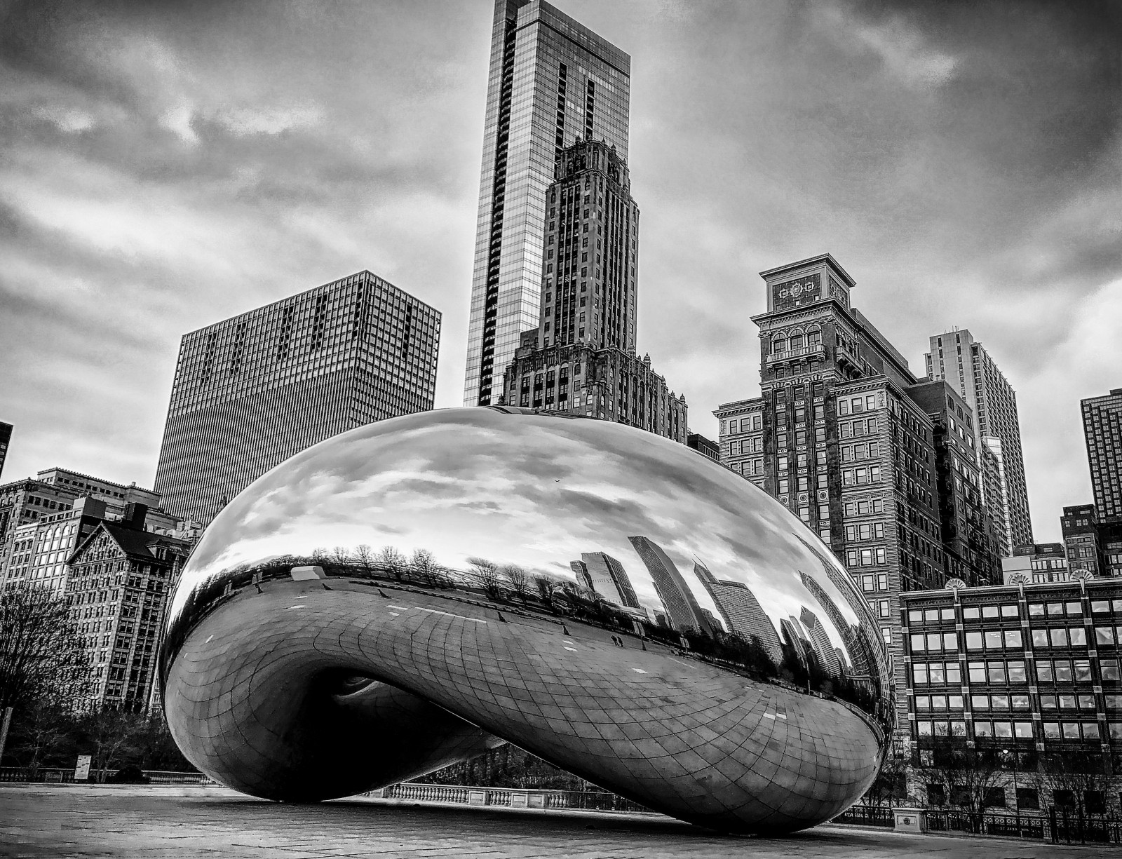 ความคมชัด, ขาวดำ, เมือง, ถนน, cityscape, ซ้อนกัน, สถาปัตยกรรม, อาคาร, ท้องฟ้า, ฤดูหนาว, การถ่ายภาพ, เมฆ, เส้นขอบฟ้า, ตึกระฟ้า, โลหะ, HDR, iPhone, ชิคาโก, มหานคร, ศิลปะ, ตัวเมือง, bw, หน้าต่าง, selfie, iphone7, สถานที่สำคัญ, sliderssunday, bnw, กลางวัน, เขตเมือง, ดำและขาว, ถ่ายภาพขาวดำ, หอบล็อก, affinityphoto, silverefexpro, ถั่ว, johndavis, michiganave, stock photography