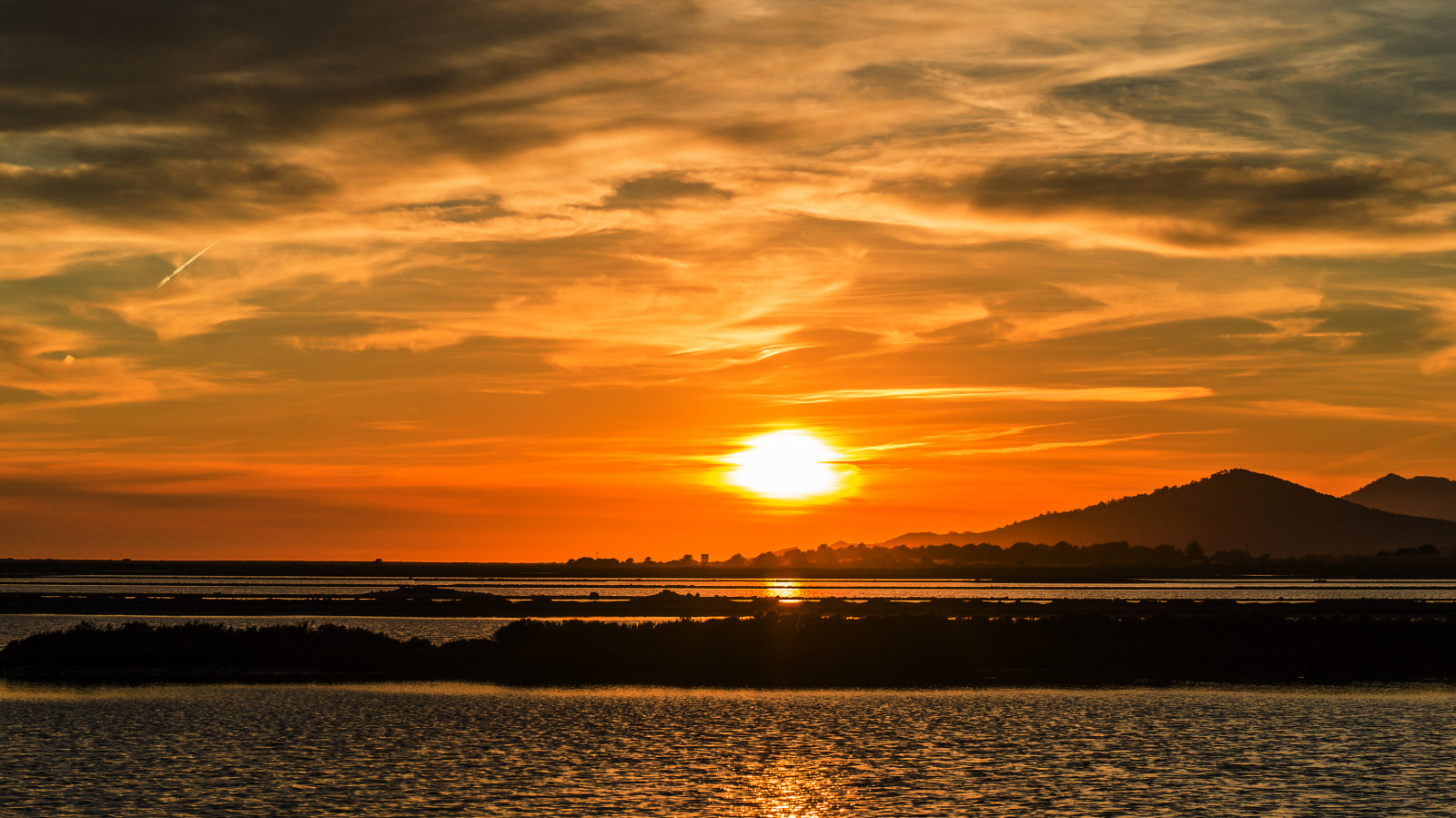 život, cestovat, západ slunce, Červené, moře, letní, nebe, espana, naturaleza, slunce, horký, slunce, Příroda, barvy, jádra, krajina, fotografování, ostrovy, mar, úžasný, Španělsko, rojo, espanha, dosti, slavnost, Sony, natureza, Ferias, paisaje, Paisagem, CEU, vermelho, lindo, pordosol, viajes, ibiza, vida, cielo, Verano, Viagem, Verao, Hermoso, fotografia, alfa, Eivissa, prázdnin, Islas, Středozemní moře, caliente, Quente, baleares, Ilhas, puestadelsol, balearicislands, marmediterraneo, nex, odbarvovat, Asombroso, islasbaleares, Pitiusas, Surpreendente, Islaspitiusas, Nexc3, Parquenacionaldesessalines