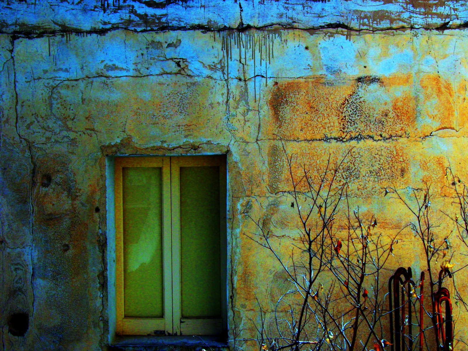 Londýn, lidé, starý, okno, oči, milovat, nebe, stěna, Dům, žlutý, modrý, textura, čas, svět, Kanada, dveře, život, Blikat, Calabria, mysl, Milano, zvuk, Cihlový, výstřel, Morgan, majetek, vita, UMĚNÍ, světlo, strom, cestovat, Okna, mě, roma, sladký, styl, barvy, jižní, pouzdro, tři, sud, vecchio, místo, horký, žít, obrázek, štika, podivný, vacanze, bellezza, vášeň, amore, tempo, fasáda, bát, foglie, moderní umění, Ricordi, Pensieri, passione, balcone, Cosenza, rami, mondo, luoghi, quadro, italská píseň, reggiocalabria, ionica, psichedelica, allucinazione, chrystynecandymoon, abbandonate, Mute, Sconosciuto, Psichico, Calabresi, Seduzione, Bovamarina, Palizzi, Condofuri, Artelibre, Cristinaturano