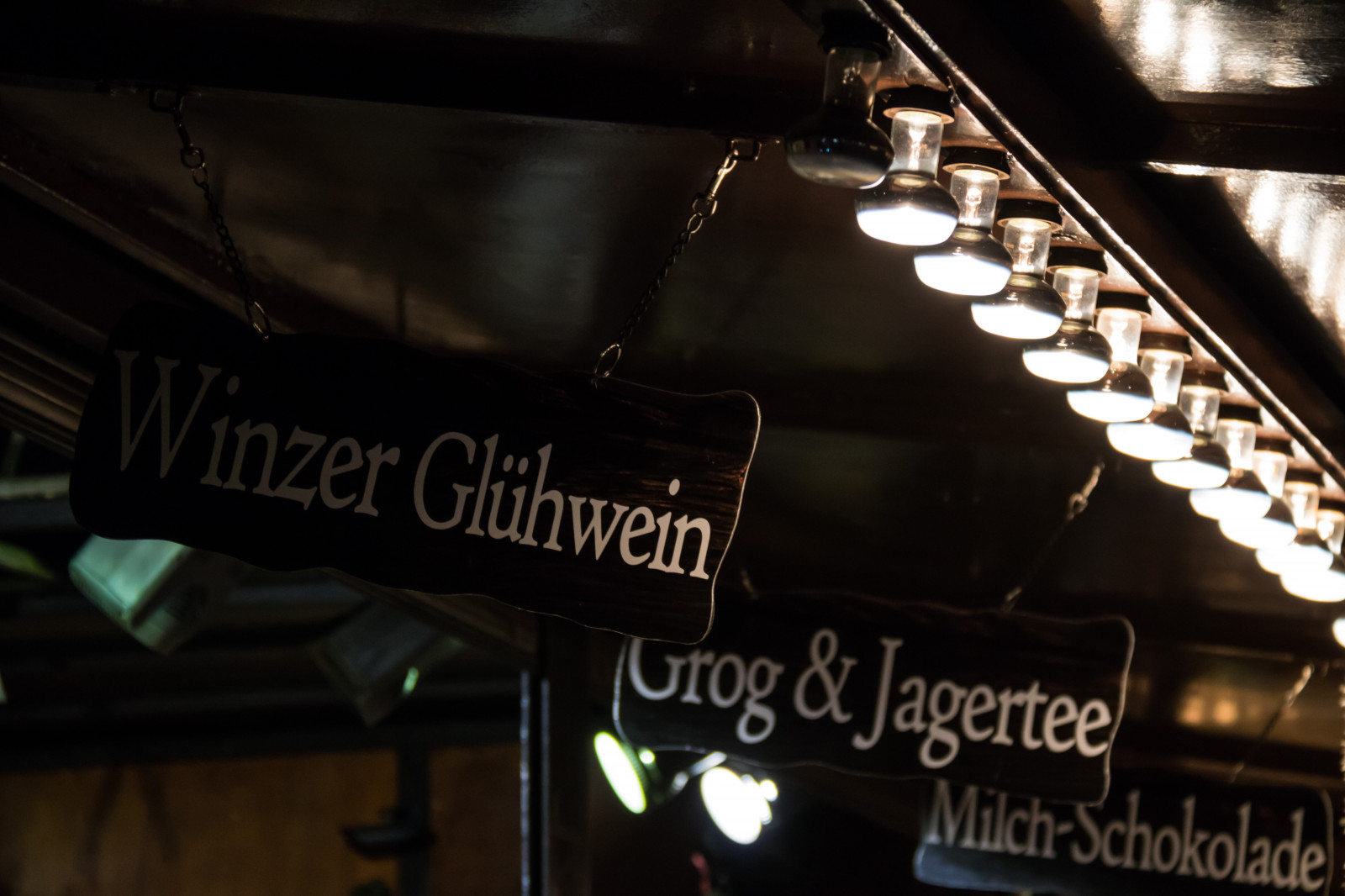 ดำ, กลางคืน, เครื่องดนตรี, เพลง, เยอรมนี, เทคโนโลยี, เปียโน, คริสต์มาส, เบา, คริสต์มาส, ตลาดคริสต์มาส, จูล, Tyskland, deutschland, rostock, julmarknad, exif model canoneos760d, ประเทศธรณีวิทยา, กล้องทำให้ Canon, geocity, กล้องรุ่น canoneos760d, geostate, ตำแหน่งทางภูมิศาสตร์, เลนส์ Exifs efs18200mmf3556is, รูรับแสง 56, exif ทำให้ canon, exif focallength 80 มม, exif isospeed 1000, weinachtsmarkt, เครื่องมือสตริง