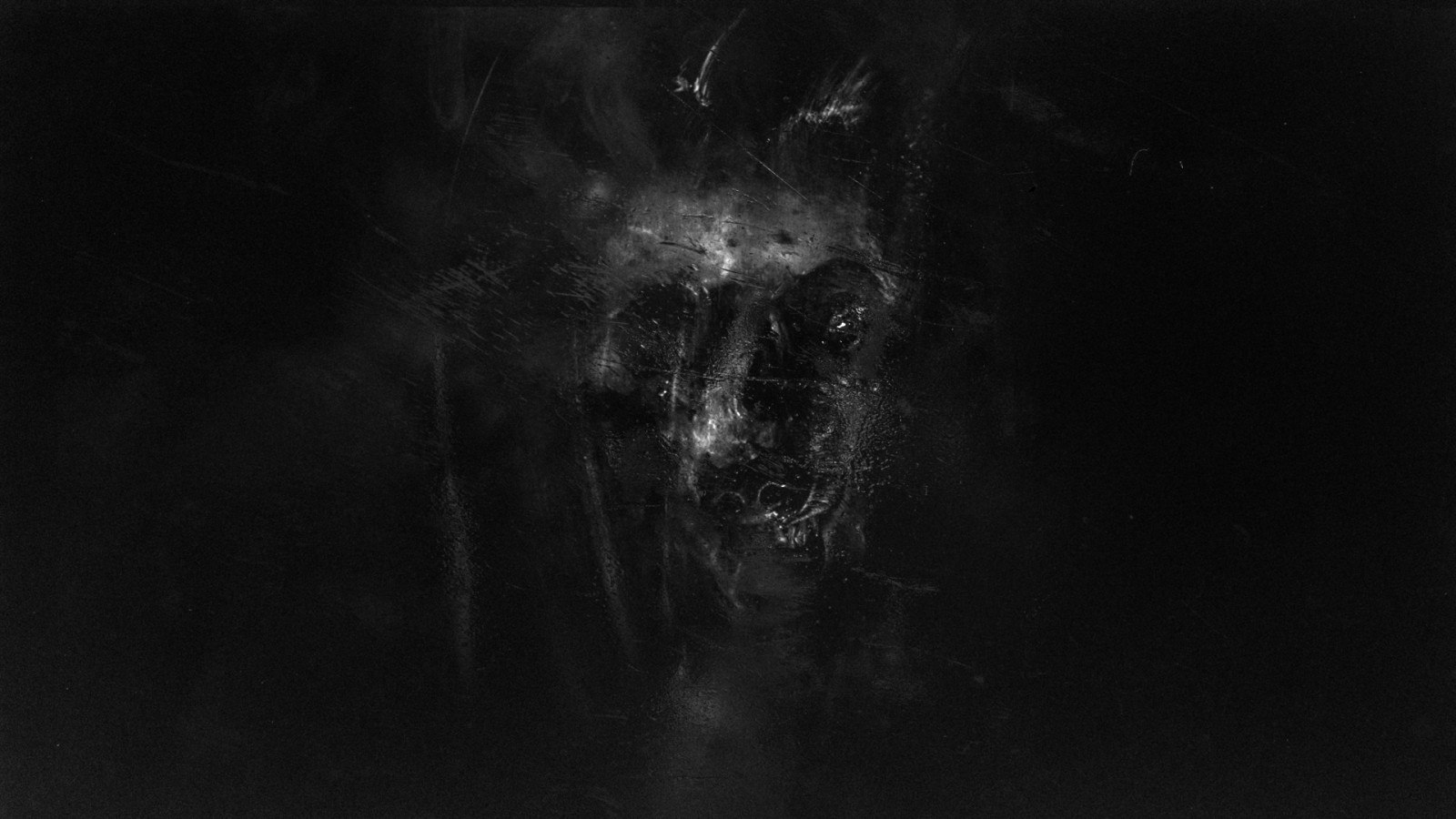 Felix Soletic, temný, černobílý