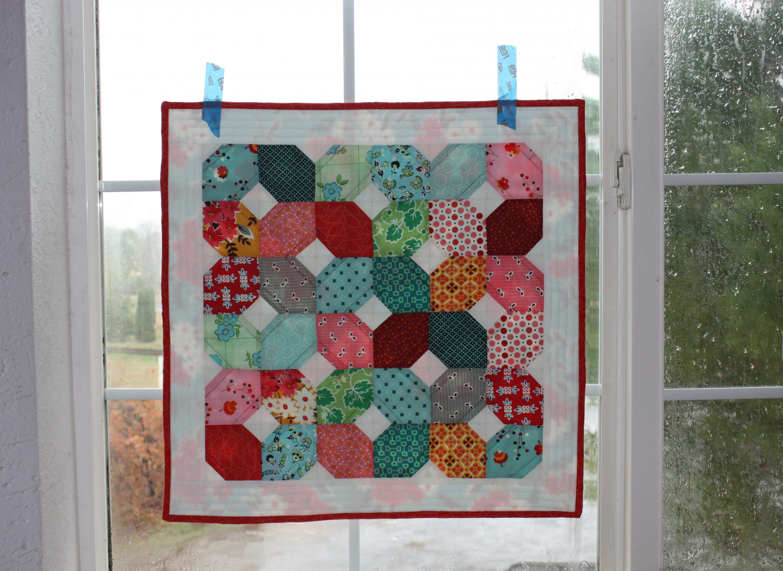 okno, moderní, vzor, mini, řemeslo, háčkování, UMĚNÍ, materiál, textil, deka, slátanina, fleamarketfancy, prošívání, dsquilts, littlequilts, fall2012, brightswithwhites, Prádlo