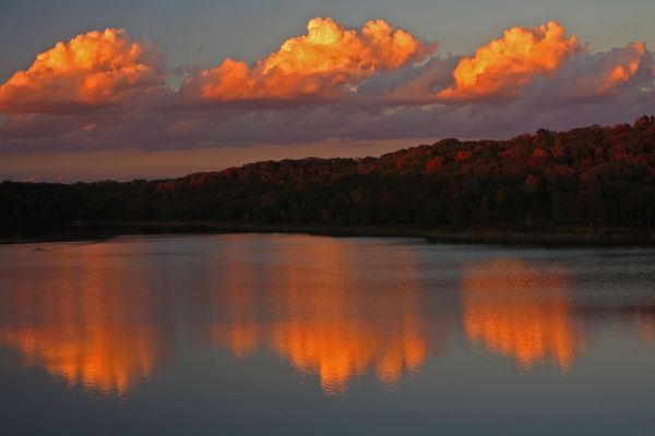 3043x2029 px,clouds,fall,forest,lake,landscape