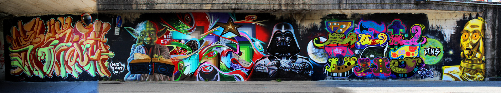 ใบหน้า, ถนน, อิตาลี, เมือง, ผนัง, การถ่ายภาพ, งานศิลปะ, การ์ตูน, กราฟฟิตี, ศิลปะบนท้องถนน, การเขียน, การ์ตูน, ภาพจิตรกรรมฝาผนัง, สเปรย์, ภาพจิตรกรรมฝาผนัง, ศิลปะ, streetart, ศิลปิน, streetartist, ภาพยนตร์, wallart, สเปรย์ฉีด, graff, urbanart, graffitiart, สเปรย์, ละอองลอย, streetstyle, นักเขียน, หอเกียรติยศ, graffitiartist, การ์ตูน, อักษร, เบอร์กาโม, ลัทธิจอมปลอม, หุ่นเชิด, การ graffitism, วิเศษ, ถูกต้องตามกฎหมาย, livepainting, spaceinvasion, supereroi, valseriana, วิซาร์ด, Nembro, flickrgraffiti, นักสเปรย์, พ่อมดแม่มด, loopcolors