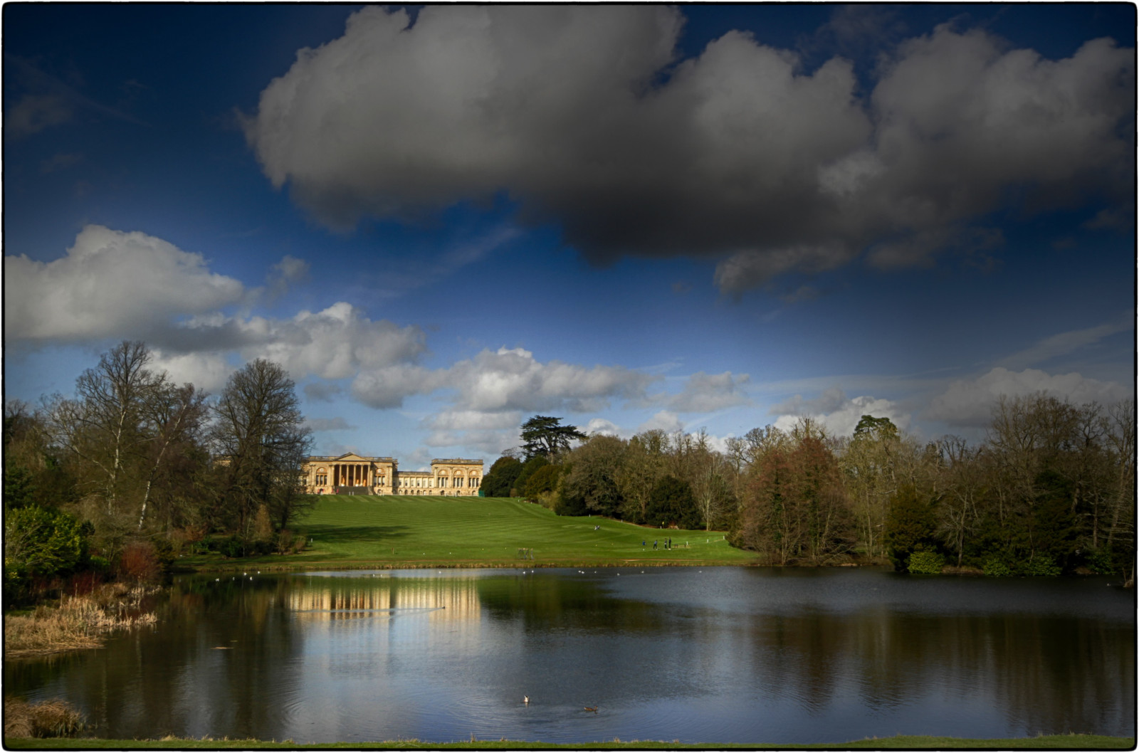 stowe, nationaltrust, architettura, buckinghamshire, nuvole, riflessione, capabiltybrown