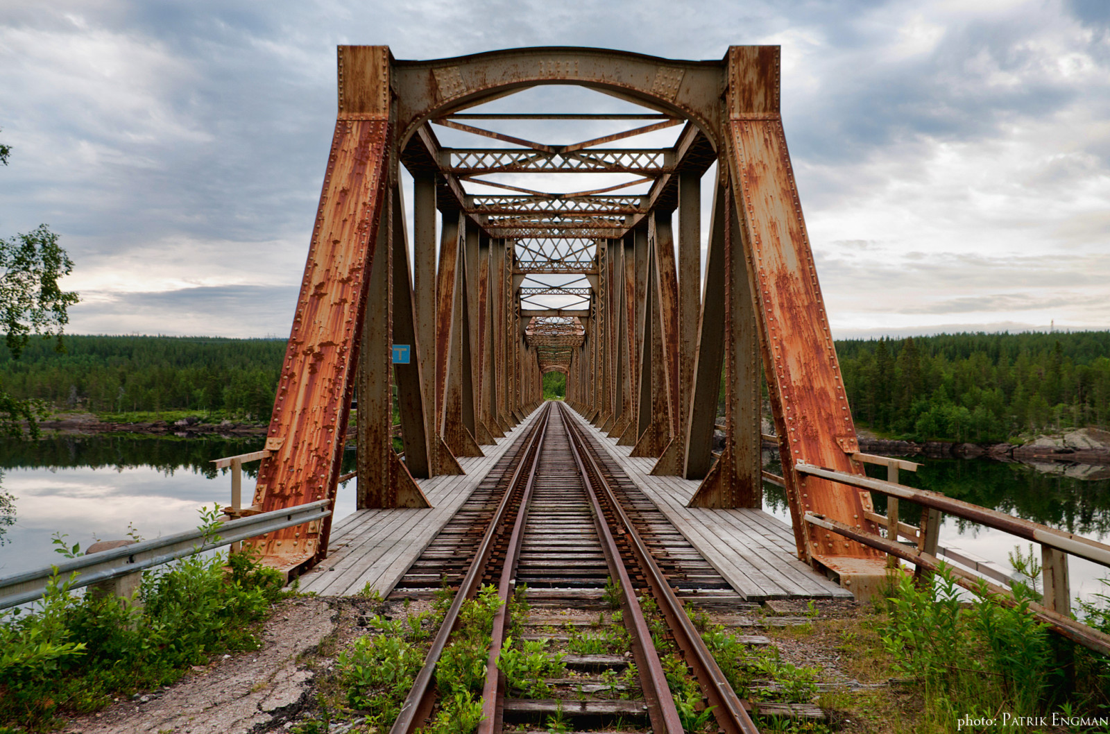 nebe, dřevo, železnice, most, řeka, Švédsko, doprava, Sverige, Bro, rezavý, strom, rost, gammal, Vattenfall, patrik, dráha, j RNV g, železniční doprava, lule, lv, Norrbotten, Jokkmokk, j RNV gsbro, příhradový most, bufet, Engmanem, Lulea, trámový most, podstavec, G llivare, Stora, Harspr nget, Porjus, Pakko, Vattenkraft, Železniční brána, fixed link