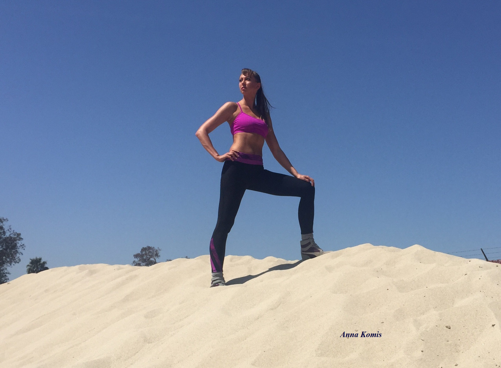 krajina, lidé, Černá, loď, model, portrét, sport, okno, oči, ulice, Itálie, voda, Skála, písek, auto, nebe, nohy, zima, makeup, nachový, džíny, bunda, Denim, sukně, slunce, fotograf, rty, móda, vlasy, Kalifornie, letní, opálení, život, schody, podpatky, Miami, nóbl, Florida, časopis, přistávací dráha, Boston, Milán, dovolená, kloub, Krásná, strom, cestovat, roztomilý, venkovní, dívka, usměj se, fotografie, focení, newyork, legrační, odpočinout si, zábava, mimo, selfie, styl, zdravý, zdatnost, vejít se, výstroj, Móda ulice, redakční, LosAngeles, móda, vysoké podpatky, Cikán, Severní Karolina, fyzická zdatnost, Liparské landform, vysoce módní, rezervovat, americký orel, Justfub, Nyfw, Runwaymodel, Tallmodel, Testování