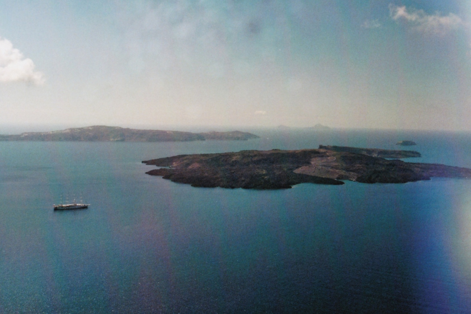 coastal and oceanic landforms, horizont, moře, souostroví, mys, jezero, uklidnit, mys, ostrůvek, nebe, vodní zdroje, fjord, pelerína, ostrov, vstupní, pobřeží, oceán, poloostrov, záliv, letecké snímkování, zvuk, crater Lake, Severní ledový oceán, kanál