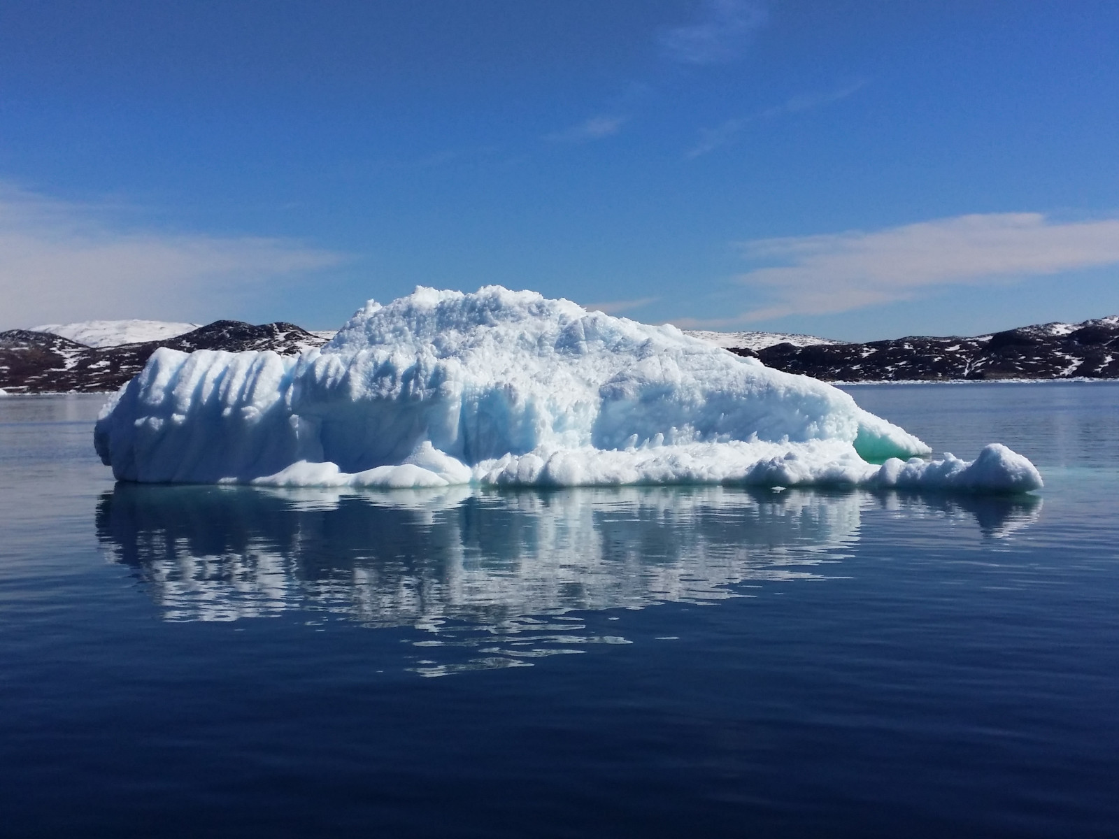 træer, efterår, mennesker, bjerge, hav, blomster, børn, vand, himmel, sne, vinter, kunstværk, isbjerg, grøntsager, fisk, is, Grønland, blomster, buske, sommer, fjorden, helikoptere, bøf, Arctic, forår, rensdyr, fly, lande, jetfly, Kylling, sæler, Fryser, fiskeri, garn, tærter, madlavning, jagt, smeltning, Glacial Lake, KUNST, ocean, solnedgange, bølge, både, hunde, vandløb, hav, skibe, svinekød, autofokus, oceaner, syning, rainbowofnature, gletscher, peaceawards, isbjerge, havis, det arktiske Ocean, indlandsisen, is kappe, iskold landskabsform, vand funktion, strikning, kager, Fjord, havearbejde, fjorde, pærer, vandressourcer, hvaler, inuit, opskrifter, havne, hækle, groundcovers, perrenials, fibercrafts, Qaqortoq, Sydgrønland, vallleys, platinumpeaceawards, vangoghaward, arcticliving, worldwideimages, worldslargestisland, annueals, icebergparade, coastal and oceanic landforms