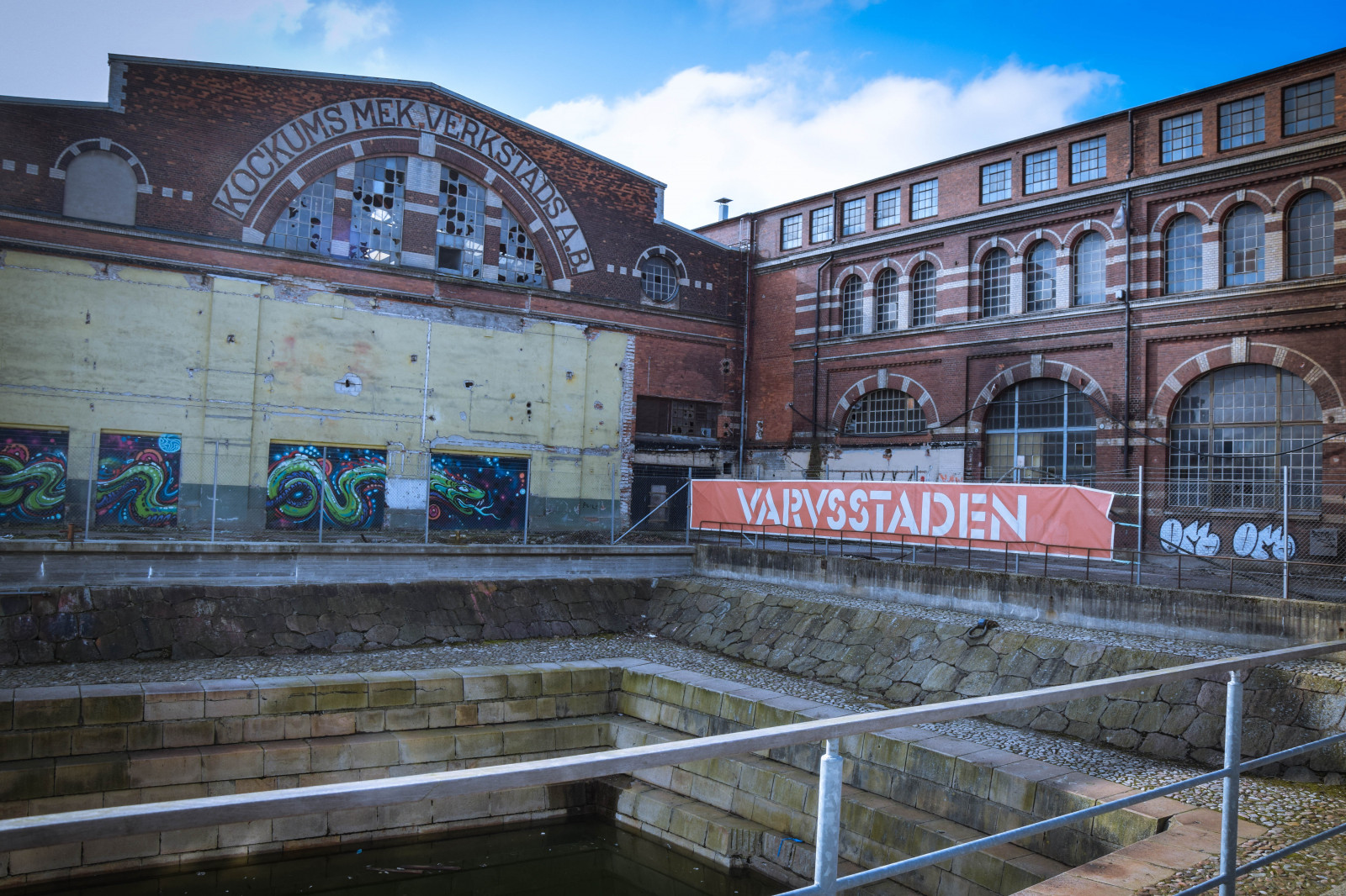 veľkomesto, architektúra, budova, histórie, mesto, grafiti, Švédsko, dok, štadión, Sverige, centrum, vonkajšie, sk nel n, sa, v strahamnen, pouličné umenie, Malmo, SVT, Hamnen, varvsstaden, cityplans, medzník, fasáda, urban area, turistická atrakcia, vodné
