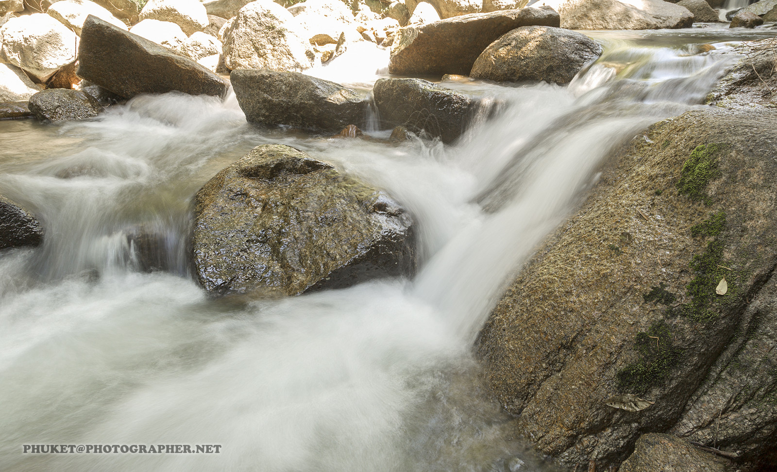 cascata, mare, giardino, collina, lago, acqua, roccia, natura, auto, rosso, erba, cielo, motociclo, strada, nuvole, verde, blu, costa, fiume, vento, tropicale, isola, Honda, Malaysia, giungla, ruscello, Guidare, luminosa, colore, nube, autunno, giorno, montagna, fiore, oceano, onda, alveo, superficie, punto di vista, Rapido, Phuket, moto, cameron, Highlands, phuketian, Provincia, Penang, georgetown, pcx, tropico, sornione, Wasserfall, corpo d'acqua, giochi d'acqua