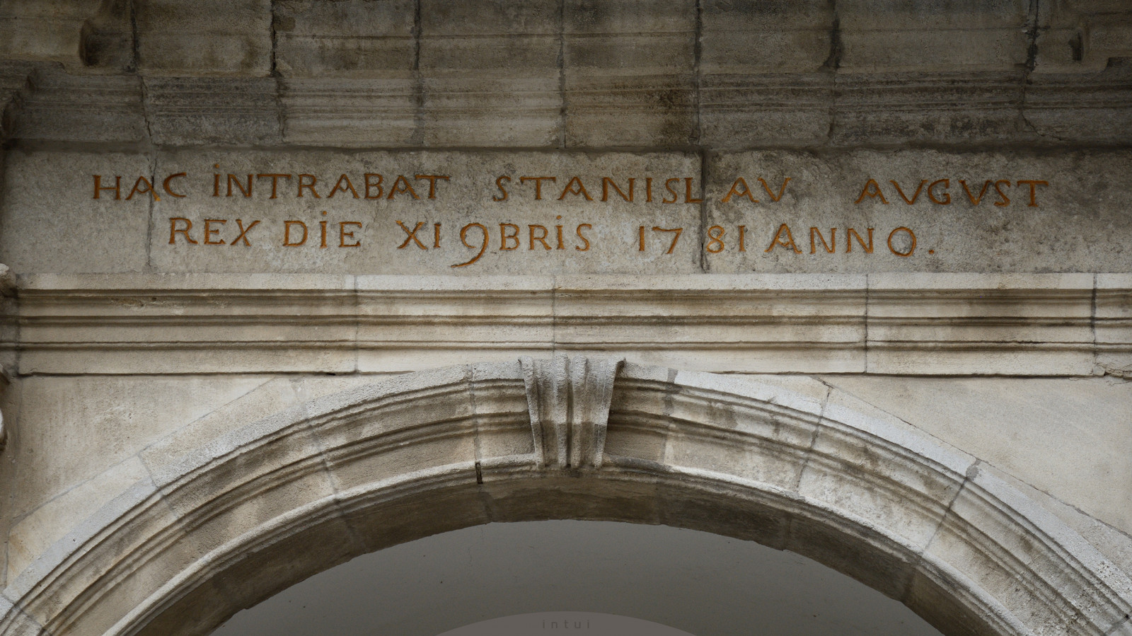 paesaggio, vecchio, architettura, collina, natura, costruzione, pietre, testo, Turismo, Torre, storia, colonna, cittadina, canyon, pietra, fortezza, arco, Museo, Bastione, Ucraina, Cittadella, rovine, struttura, monumento, memoriale, pianta, all'aperto, pietra, muri, punto di riferimento, facciata, intaglio, torri, sollievo, prenotare, storia antica, scultura di pietra, templi, potenziamento, palazzi, roccaforte, Stabilità, Kamianetspodilskyi