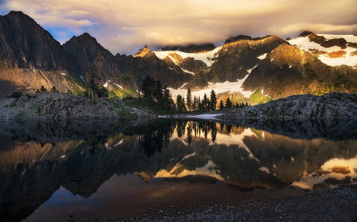 trees, landscape, mountains, sunset, sea, lake, water, rock, nature, reflection, snow, winter, clouds, sunrise, calm, snowy peak, evening, morning, coast, river, valley, wilderness, dusk, Terrain, cloud, autumn, mountain, dawn, loch, mountainous landforms, landform, mountain range