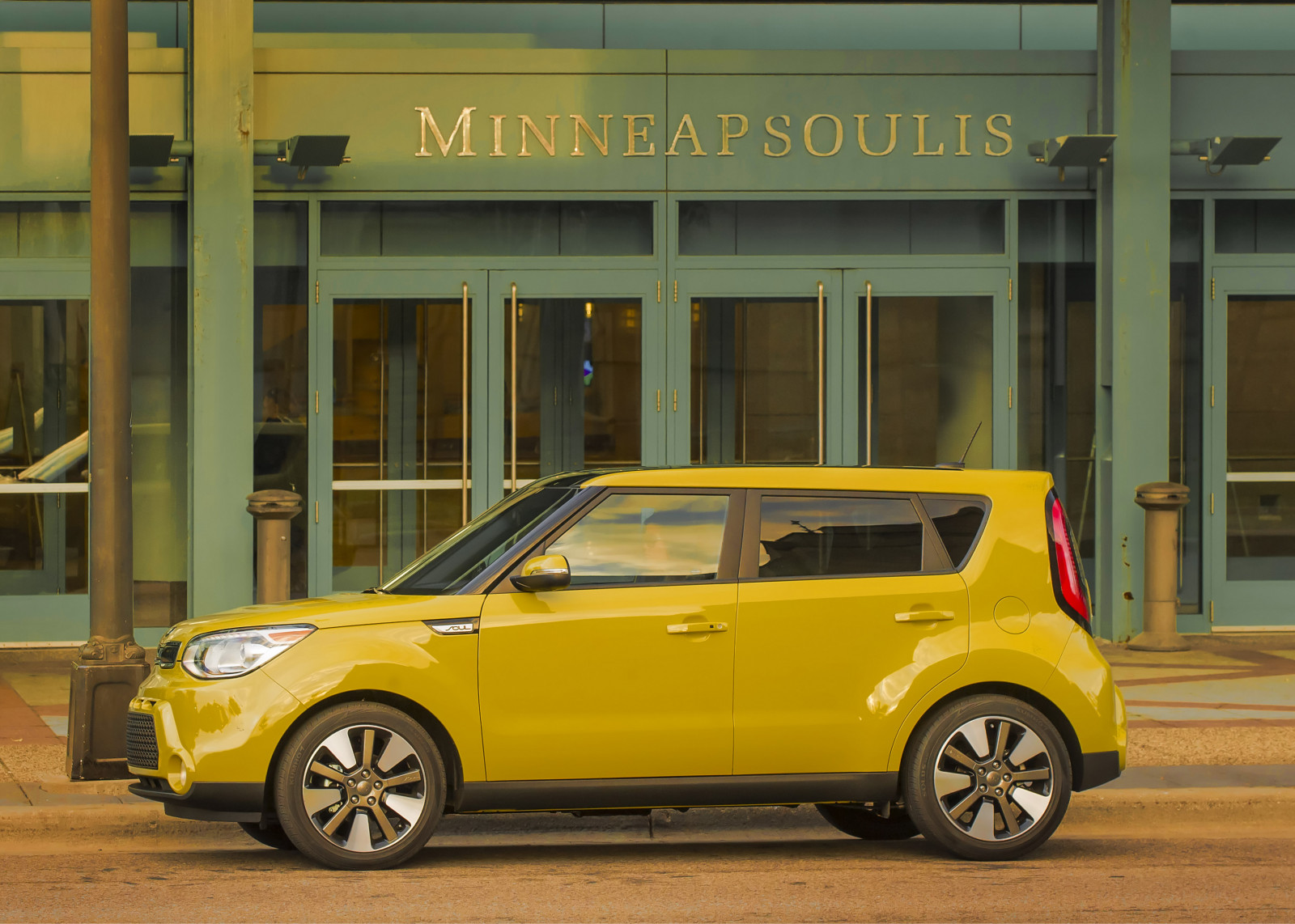 auto, vozidlo, Kia, netcarshow, netcar, obrázky vozidel, photo auto, 2016, Duše USA verze, pozemní vozidla, automobilového designu, automobil make, luxusní vůz, kompaktní vůz, městské auto, sportovní užitkové vozidlo, Kompaktní sportovní užitkové vozidlo, hatchback, mini sportovní užitkové vozidlo, motory kia, kia soul