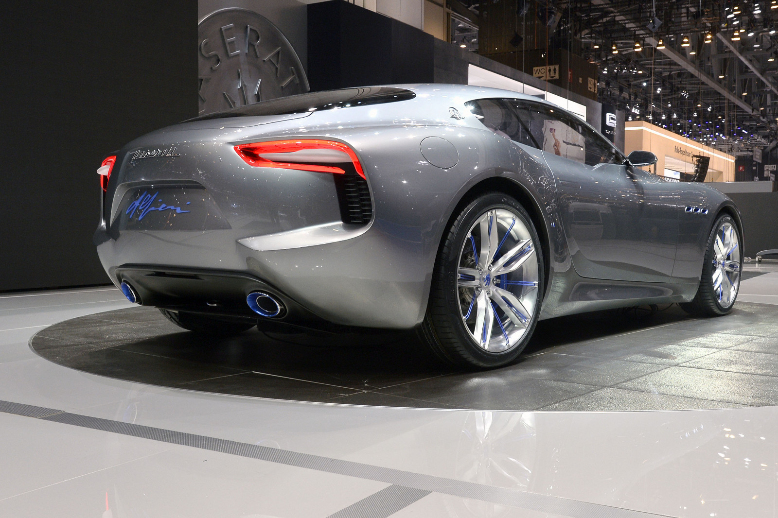 Auto, Fahrzeug, Sportwagen, Maserati, Leistungsauto, Maserati GranTurismo, Netcarshow, Netcar, Auto Bilder, Auto Foto, 2014, Alfieri-Konzept, Supercar, Landfahrzeug, Automobil-Design, Automotive außen, Automobil machen, Konzeptauto, Luxusfahrzeug, Autoshow