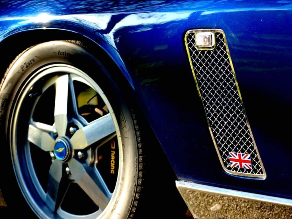 auto, vozidlo, sportovní auto, volant, netcarshow, netcar, obrázky vozidel, photo auto, 2007, Jensen, Interceptor S, kolo, okraj, superauto, pozemní vozidla, automobilového designu, automobilový exteriér, automobil make, luxusní vůz, nárazník, závoďák, auto show