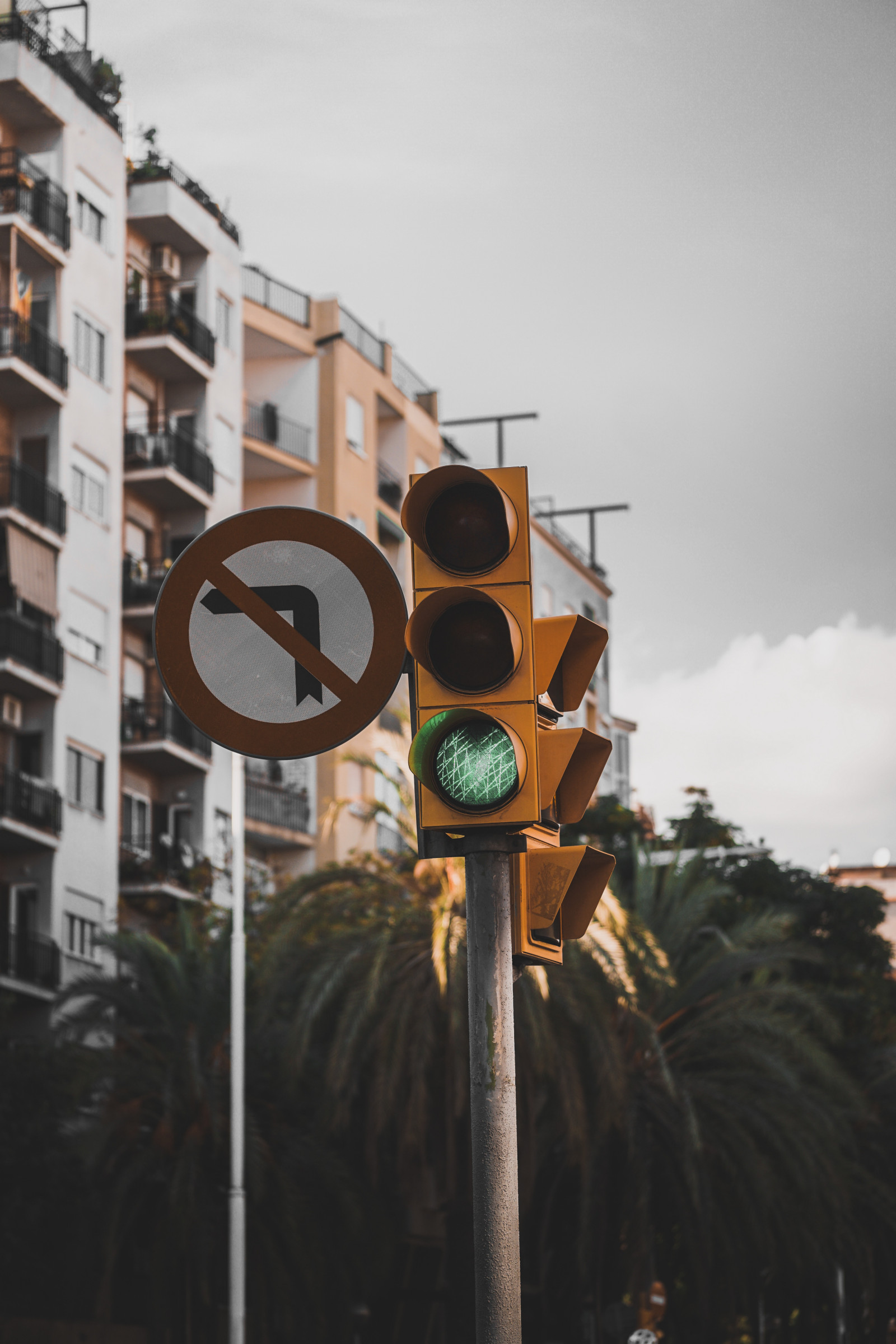 Wallpaper traffic lights, indicator, sign 4000x6000 wallup