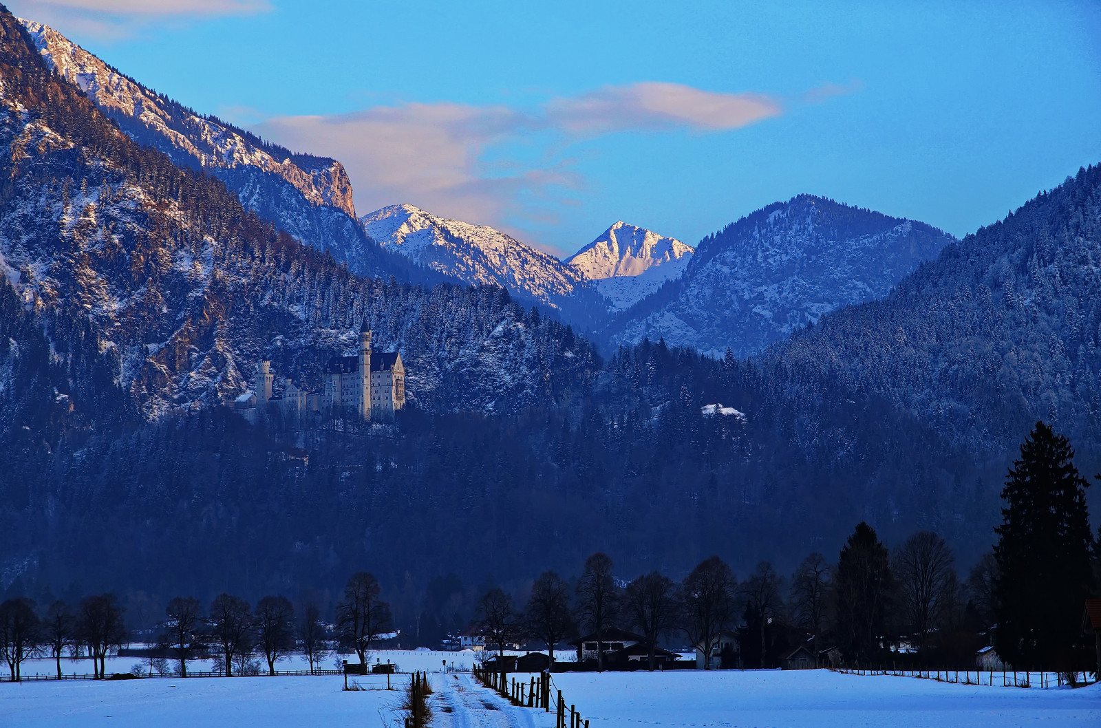 zima, Schnee, abend, syn, licht, schloss, Neuschwanstein, Berge, nebe, blau, bayern, Füssen, b UME, Wald, alpen, Allgäu, ostallg u, sníh, bílý, hora, Alpy, Bavaria, Německo, večer, poslední světlo, foto, fotografie, abendstimmung, Studený, Kalt
