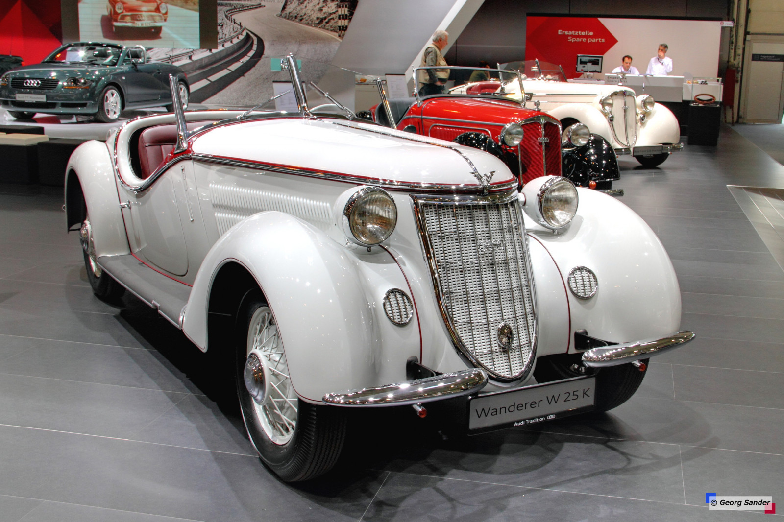 bílý, starý, auto, vozidlo, Německo, sportovní auto, 2015, techno, Roadster, cabrio, veteránem, Konvertibilní, Oldtimer, alt, označit, mk, fotografie, cars, motor, K, mobil, auto, show, automobil, série, tapeta na zeď, klasický, fotky, typ, foto, obraz, obrázek, Weis, snímky, fotografie, fotos, auta, typ, bild, generace, serie, bilder, litr, litr, automobil, 1936, essen, messe, Motorshow, technoclassica, Classica, automesse, oldtimermesse, kabriolet, w, 25, W25, poutník, weiss, pozemní vozidla, automobilového designu, závodní auto, automobil make, luxusní vůz, motorové vozidlo, starožitný auto, auto show, cestovních vozů, Mercedes Benz 500k