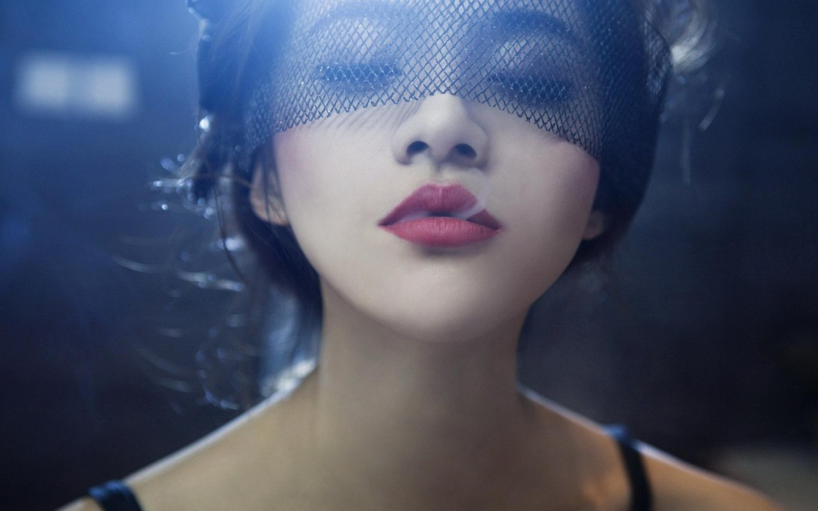 tvář, ženy, model, portrét, zavřenýma očima, bruneta, fotografování, kouř, kouření, modrý, móda, vlasy, nos, Osoba, kůže, závoje, hlava, kavkazský, barva, květ, dívka, krása, oko, žena, dáma, ret, závoj, zblízka