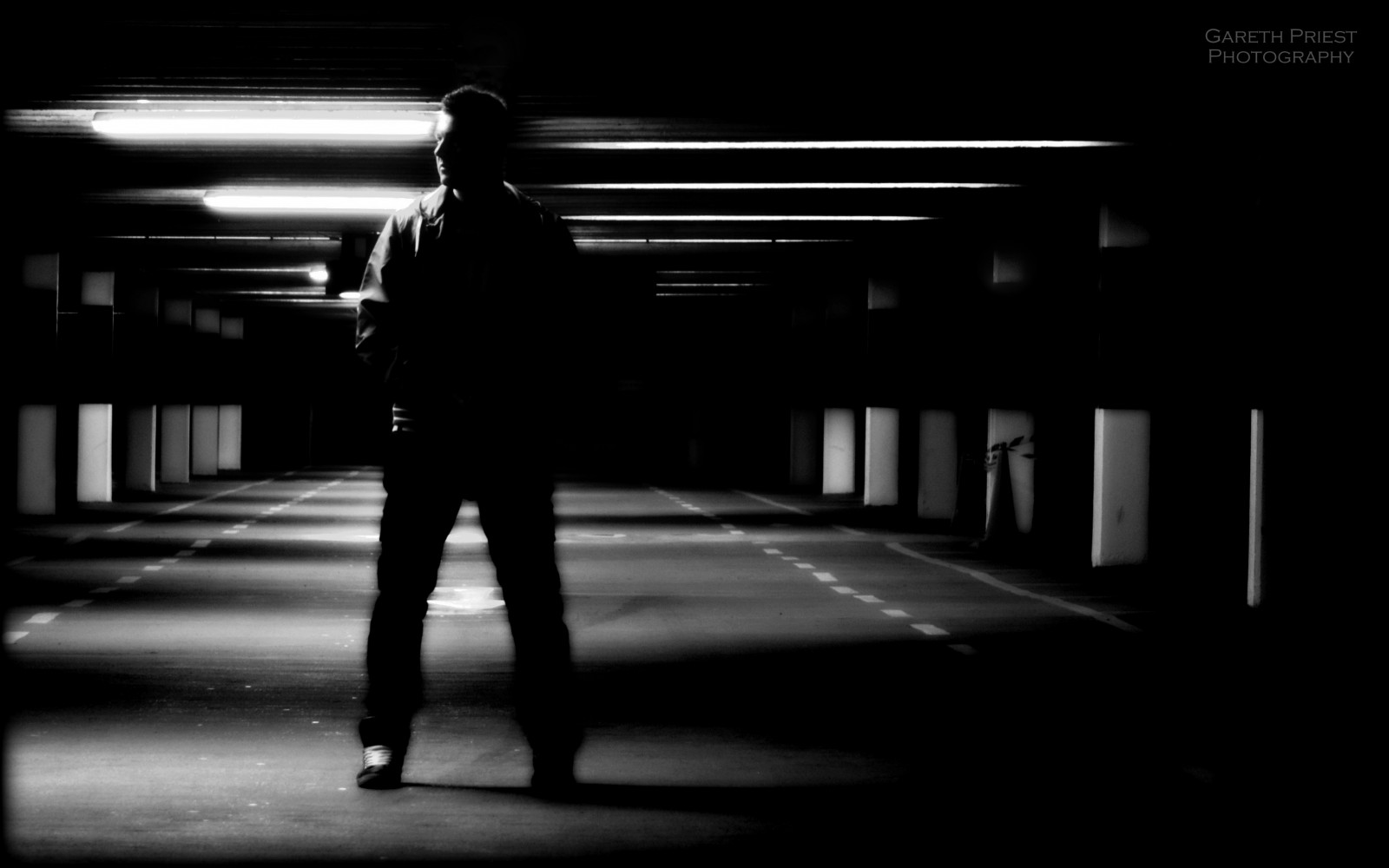แนวนอน, ความคมชัด, สีขาว, ดำ, ขาวดำ, แนวตั้ง, มืด, เมือง, กลางคืน, เมือง, เงา, การถ่ายภาพ, ภาพเงา, เมือง, บรรยากาศ, ยืน, Nikon, เส้น, แบ็คไลท์, คน, สหราชอาณาจักร, ท่าทาง, การจับกุม, มุมมอง, เที่ยงคืน, เวลส์, โทน, มุม, Cardiff, แนวคิด, ศิลปะ, เบา, ลึกลับ, รูป, bw, อารมณ์, ชาย, แสง, ร่มเงา, รูปร่าง, รูปถ่าย, ความมืด, ก่อให้เกิด, ความคิดสร้างสรรค์, แรงบันดาลใจ, ช่วงเวลา, องค์ประกอบ, ภาพรวม, ทดลอง, d5100, highcontrast, วอลล์เปเปอร์คอมพิวเตอร์, ดำและขาว, ถ่ายภาพขาวดำ, ฟิล์มนัวร์
