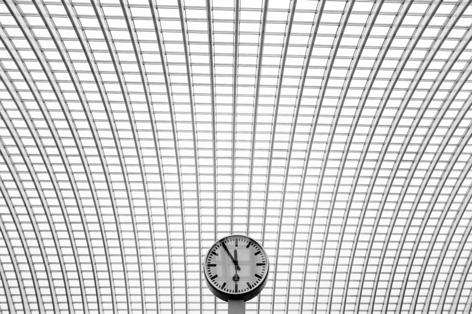 Wallpaper : minimalism, architecture, clocks 2000x1333